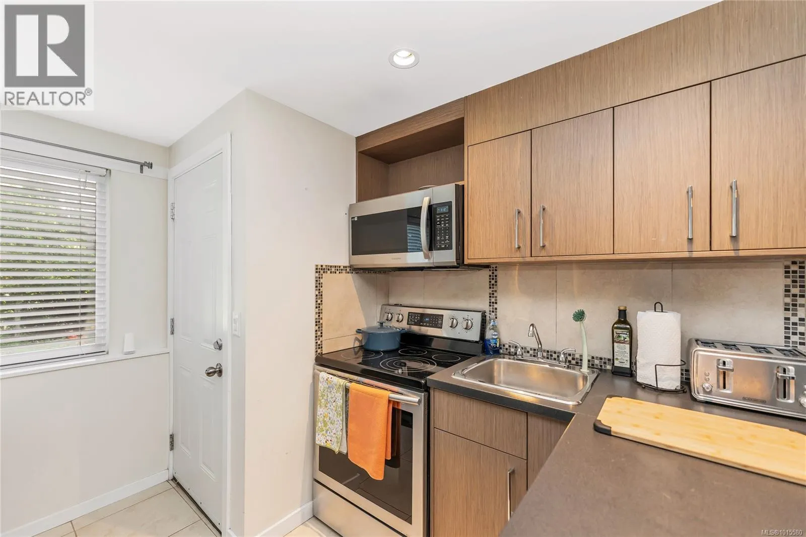 5222 Beckton Rd