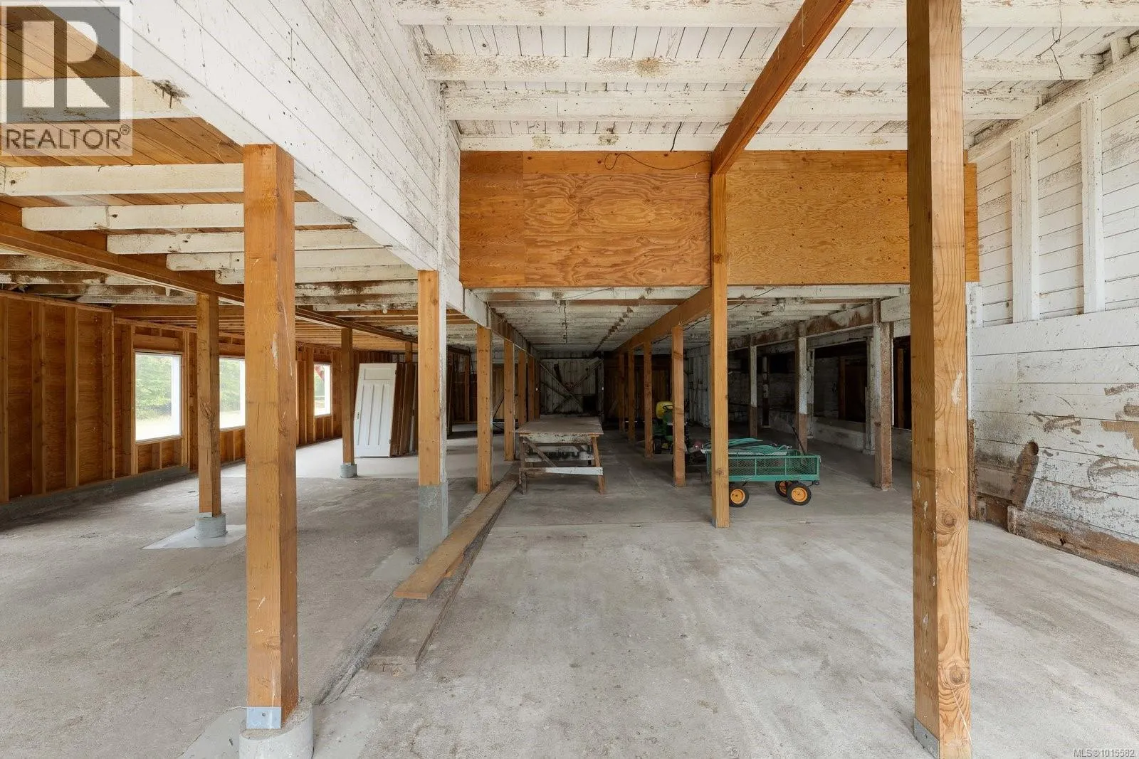 1175 Wain Rd