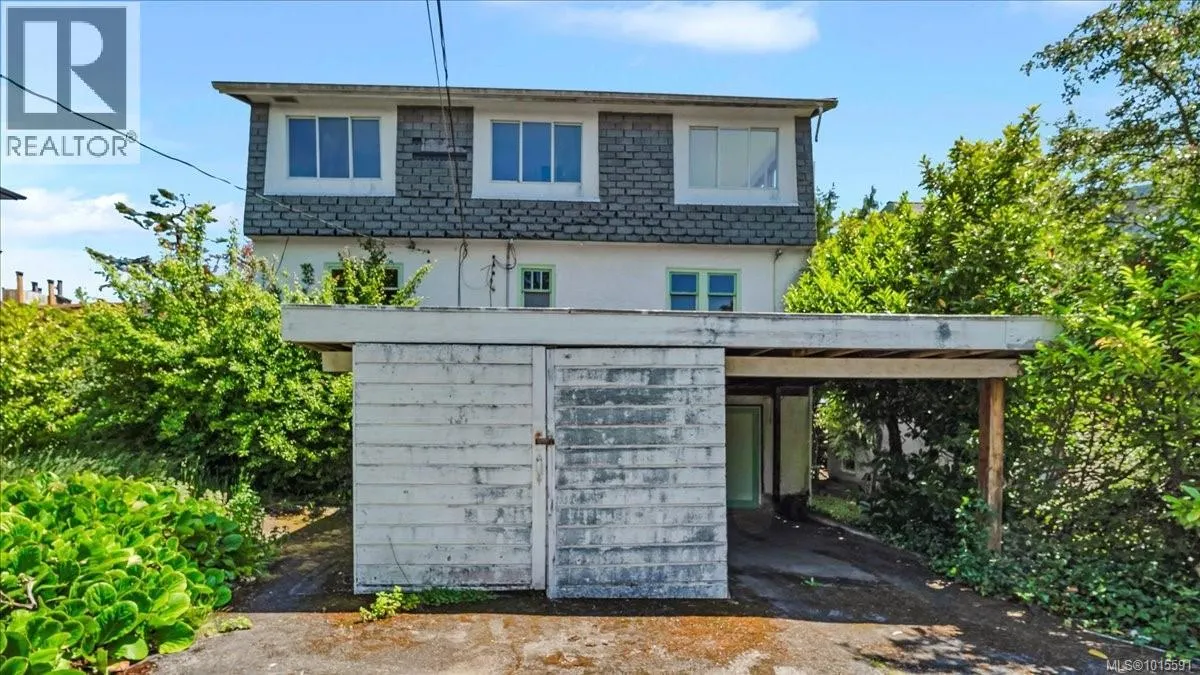 304 Bessborough Ave