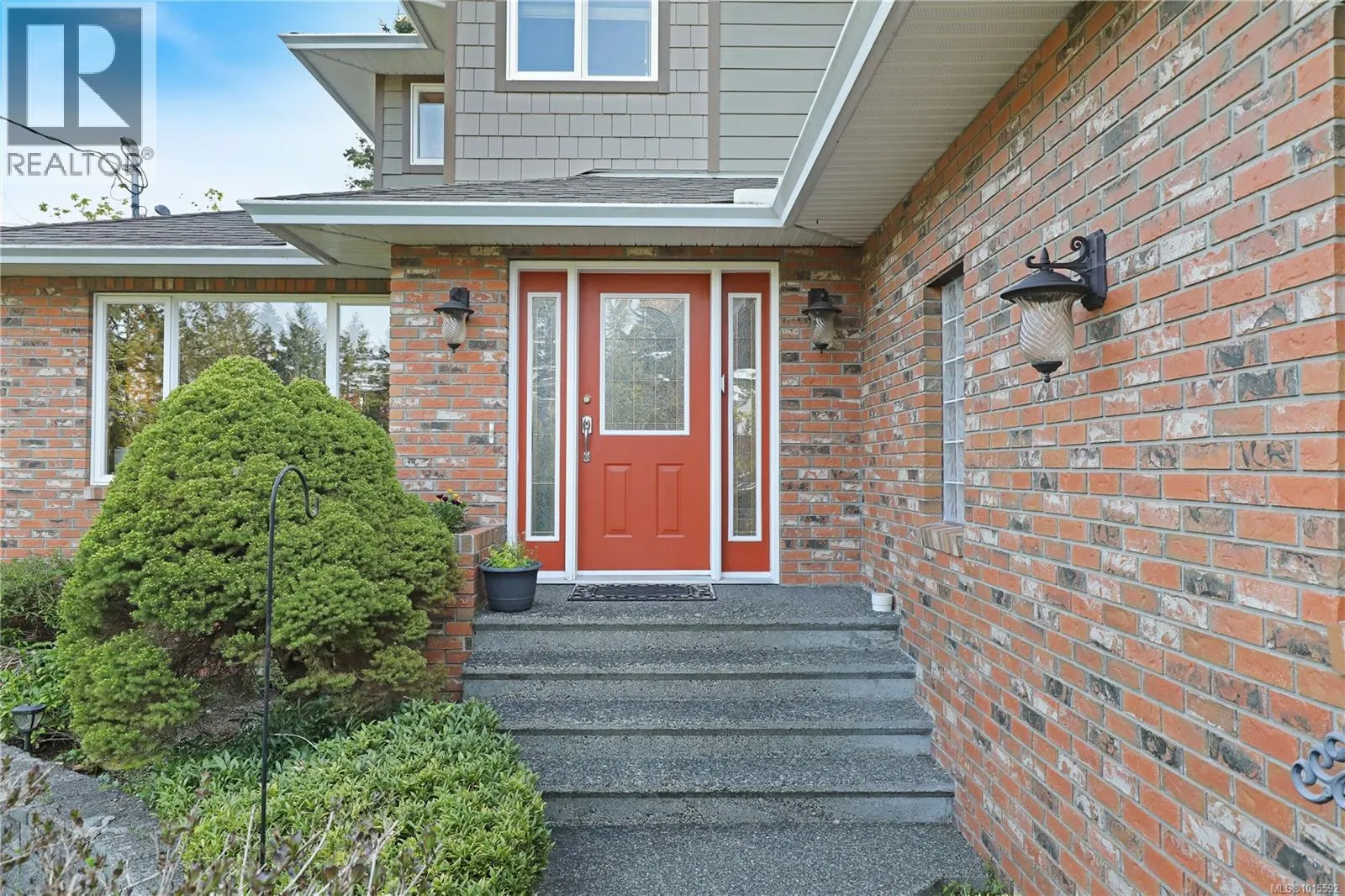 2371 Steelhead Rd