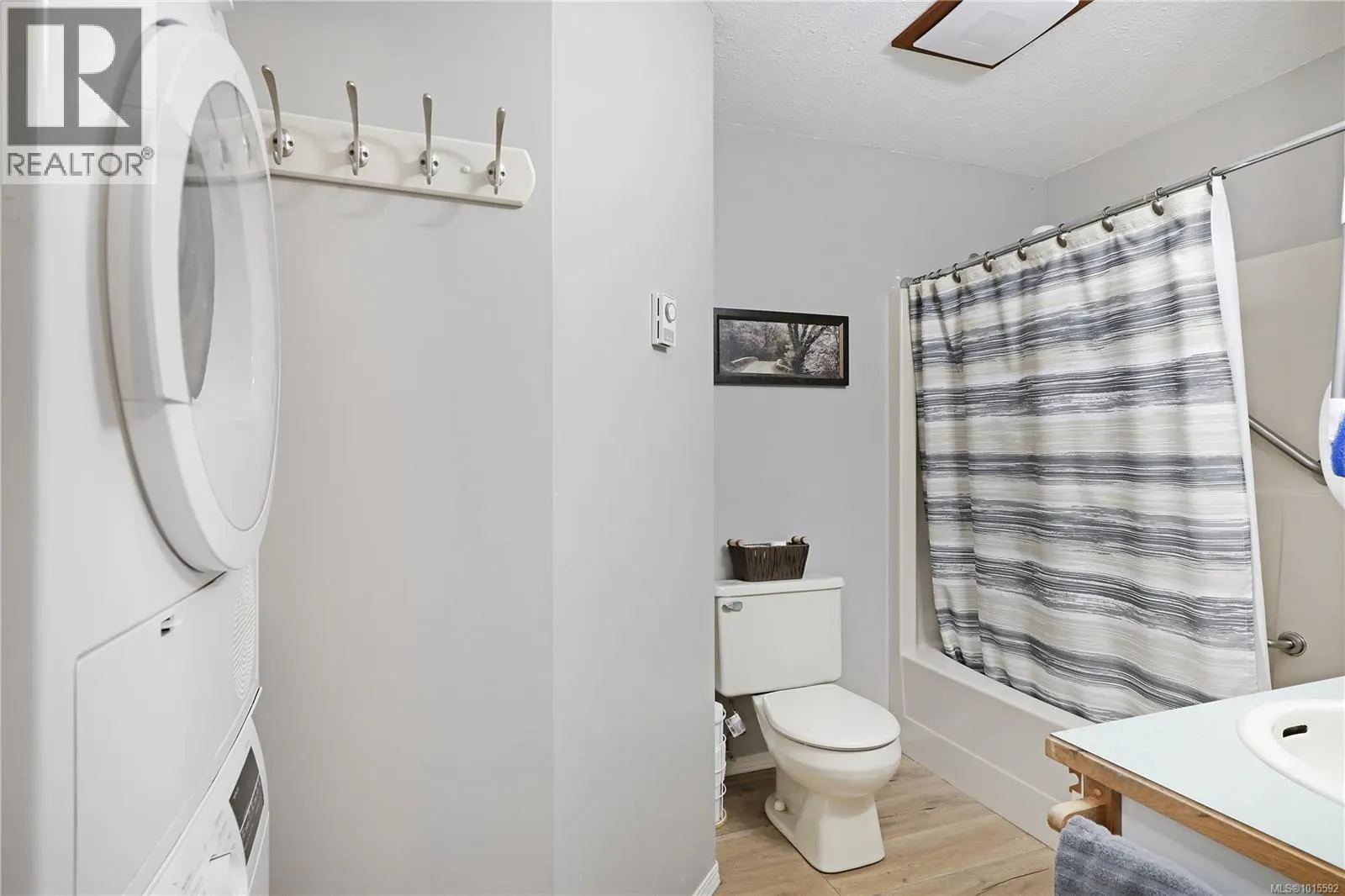 2371 Steelhead Rd