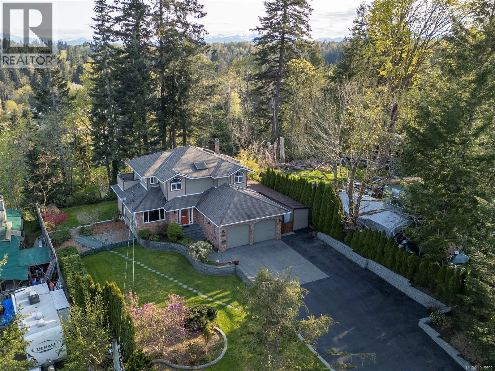 2371 Steelhead Rd