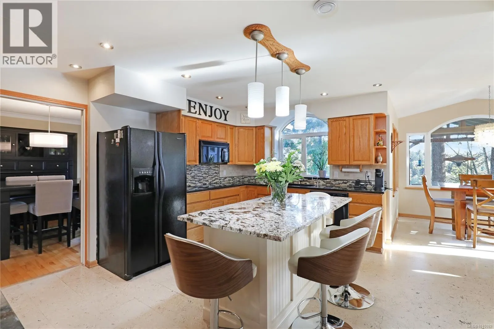 2371 Steelhead Rd