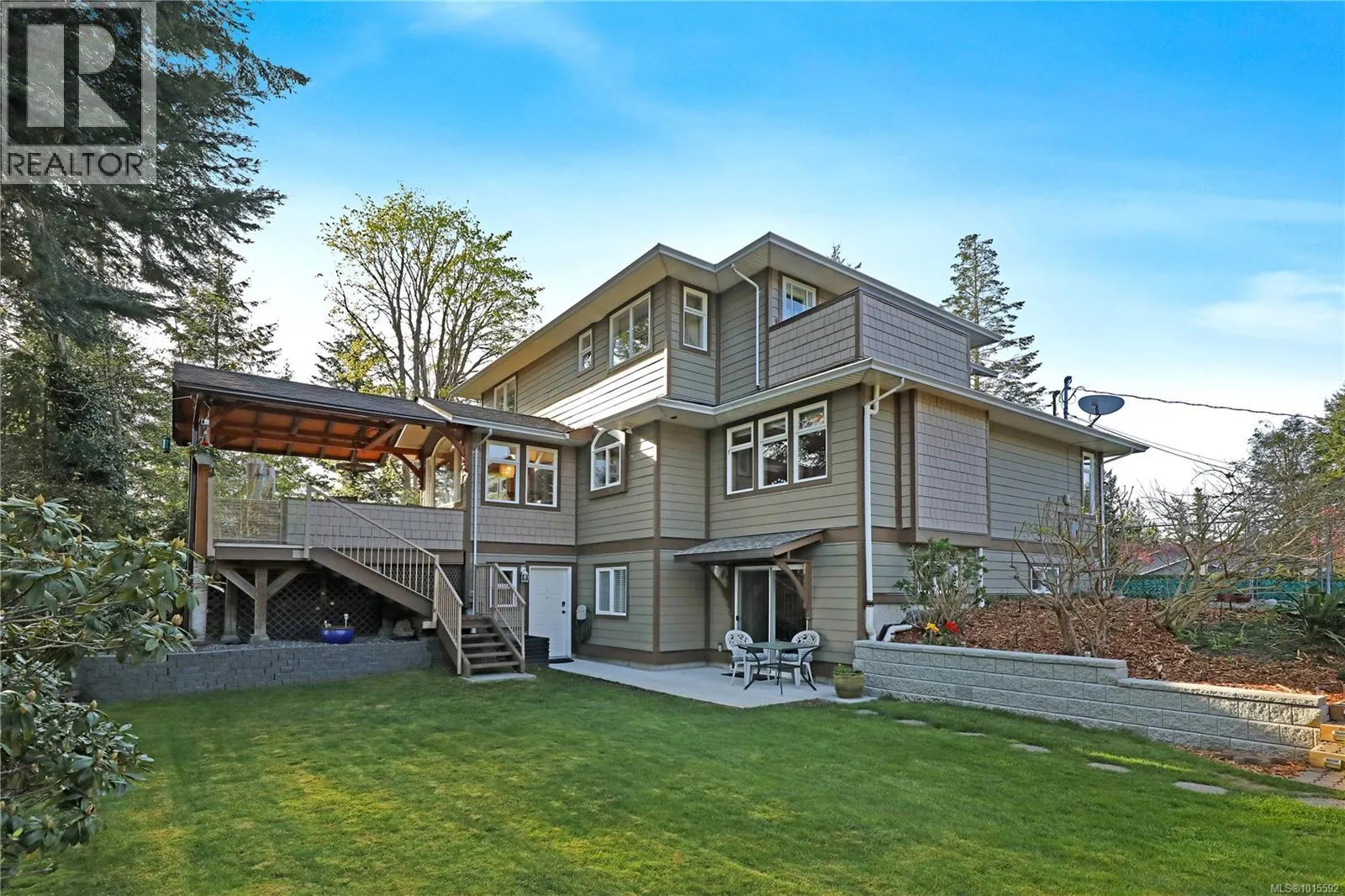 2371 Steelhead Rd