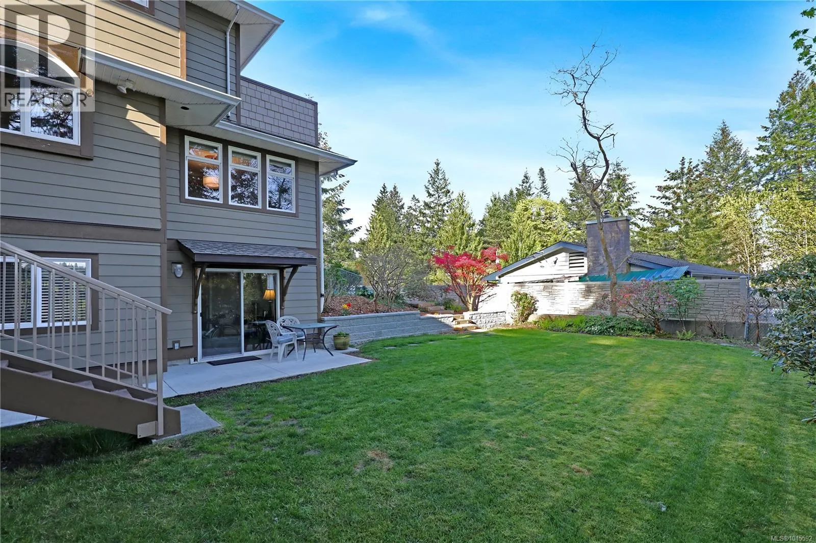 2371 Steelhead Rd