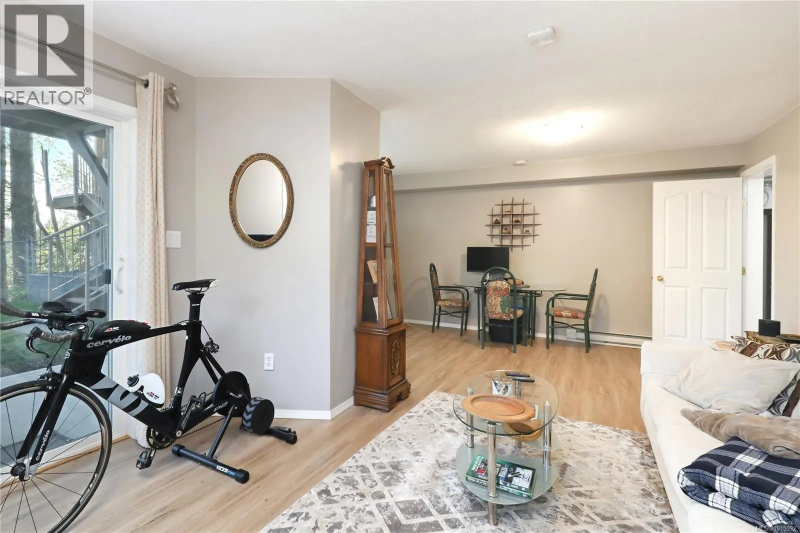 2371 Steelhead Rd