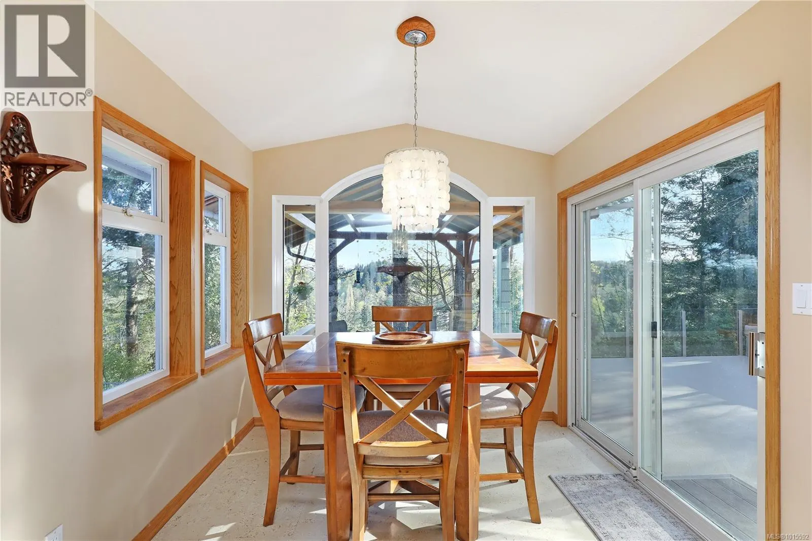 2371 Steelhead Rd