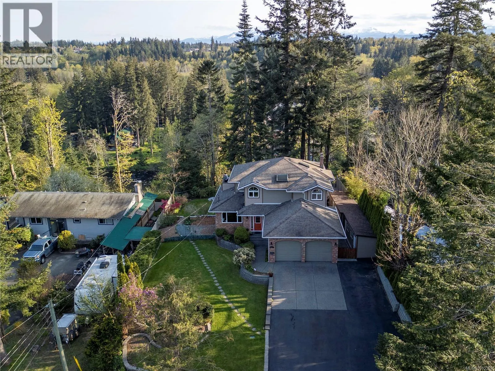 2371 Steelhead Rd