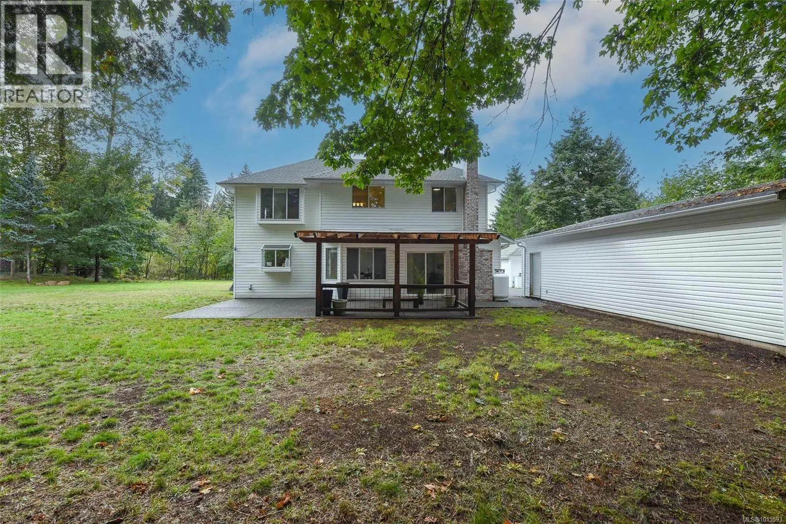 8868 Erickson Pl