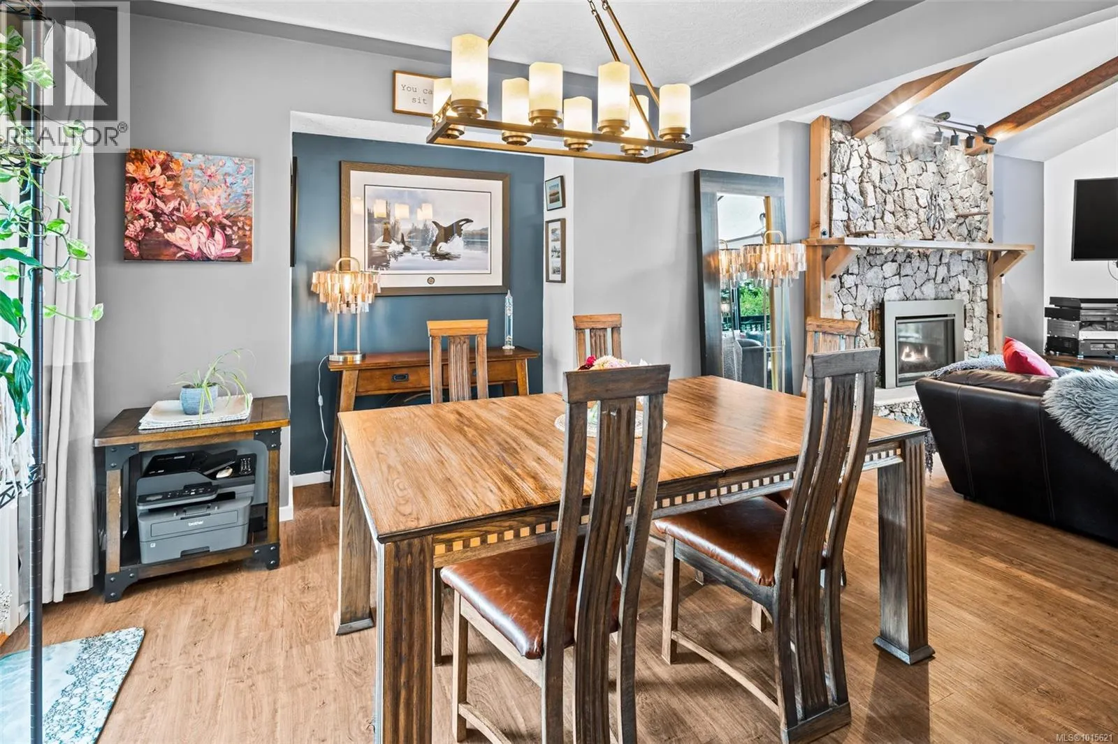 4186 Kashtan Pl