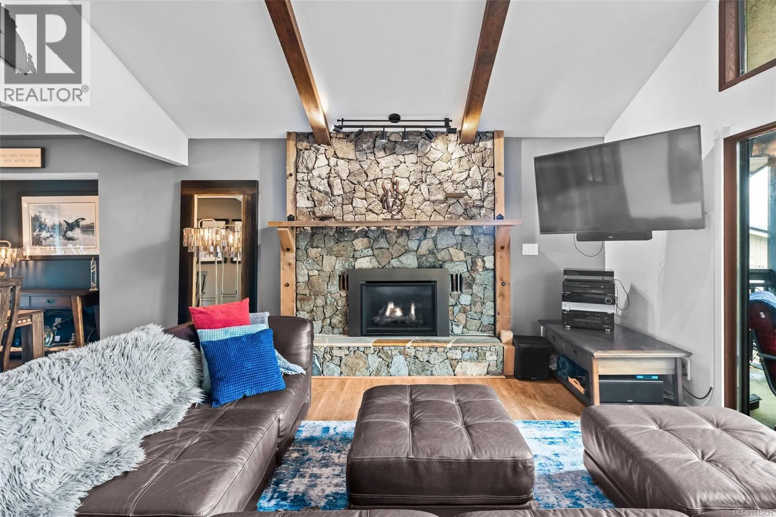 4186 Kashtan Pl