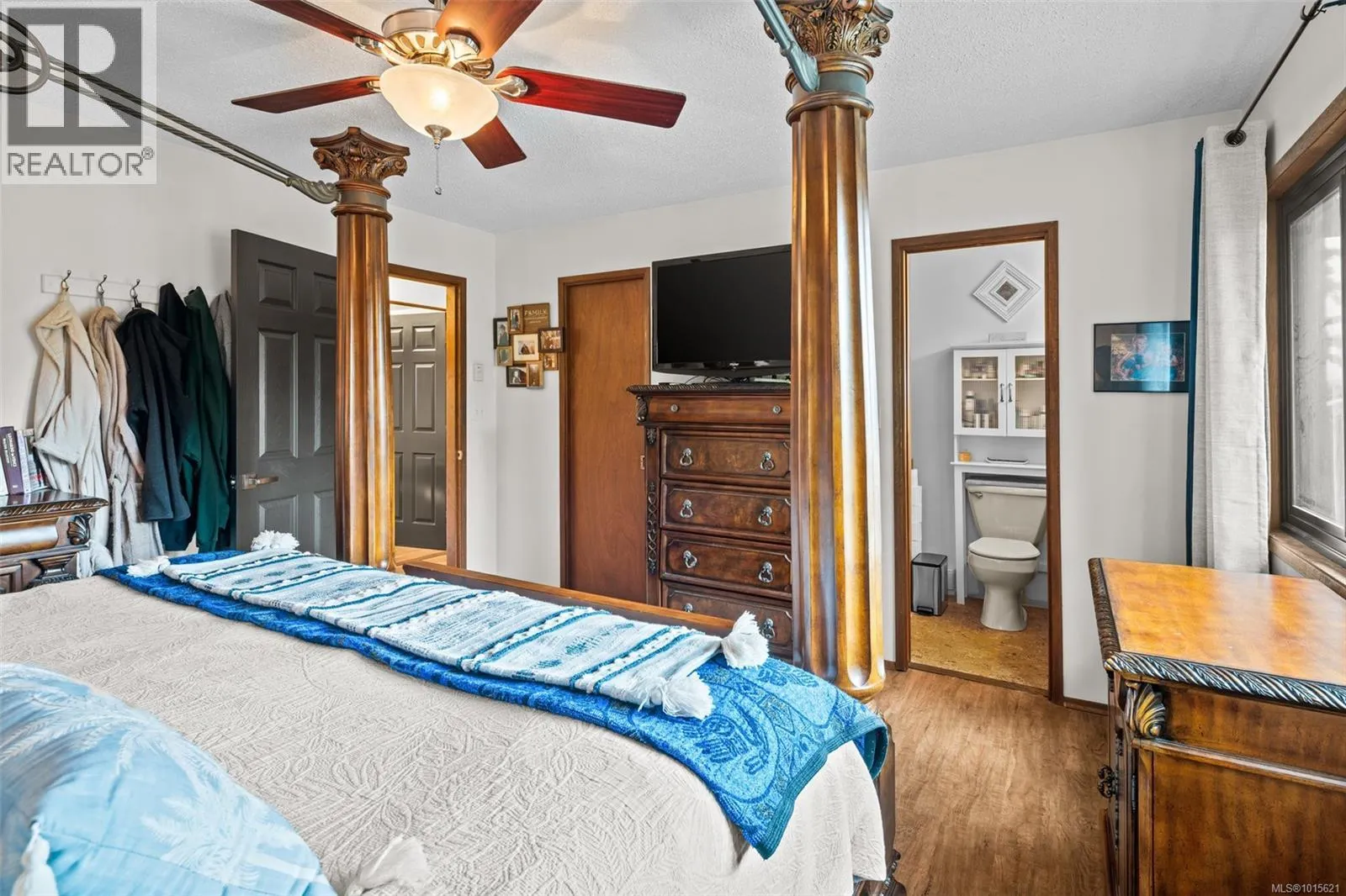 4186 Kashtan Pl