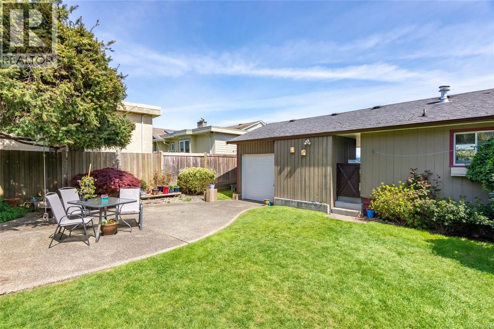 300 McCarthy St