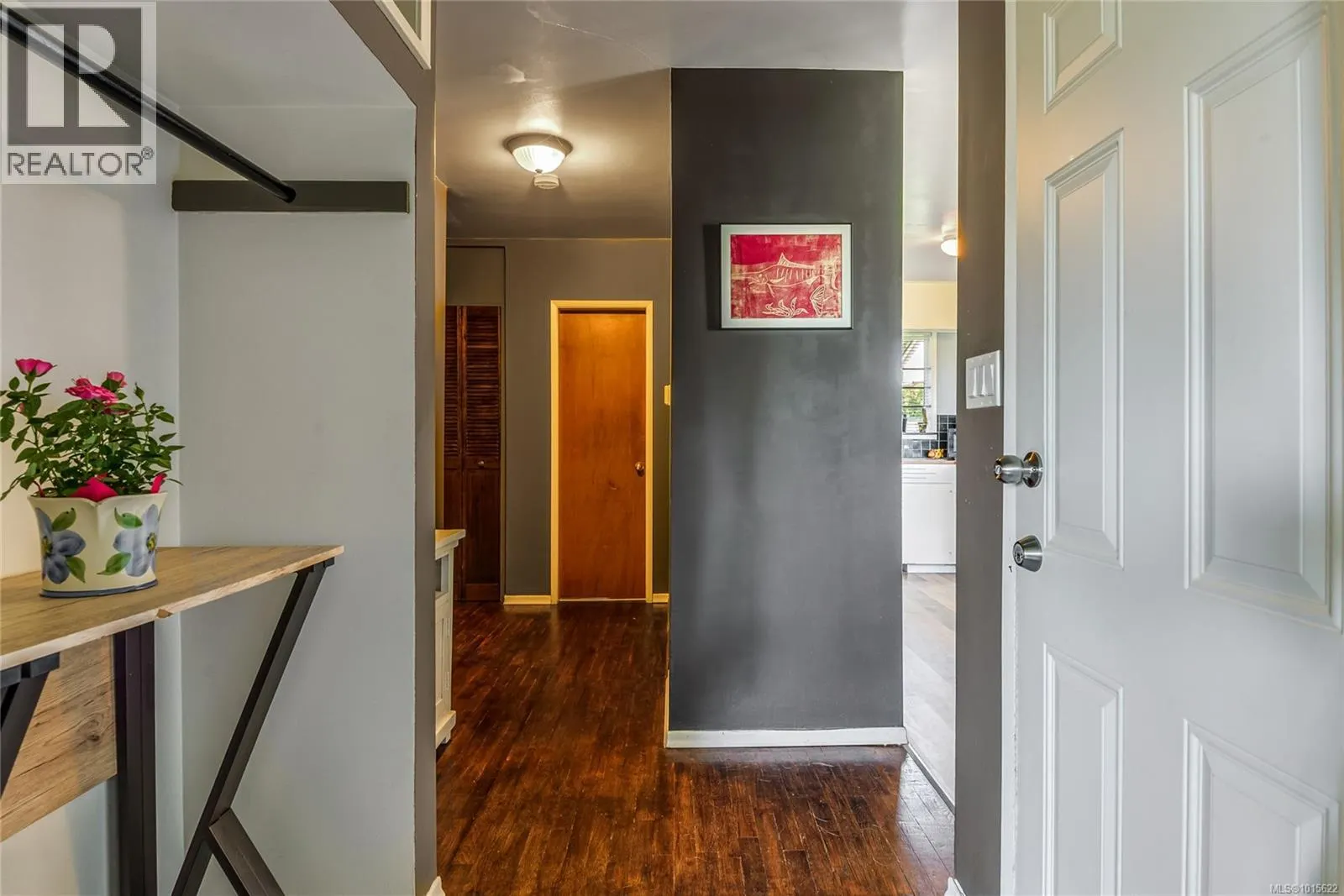 300 McCarthy St