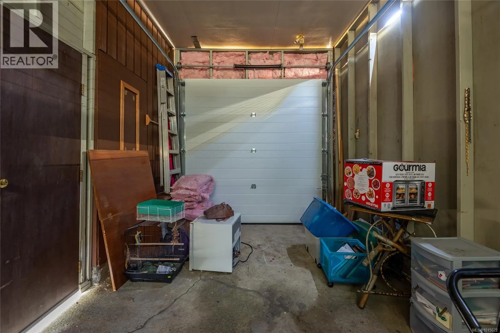 300 McCarthy St