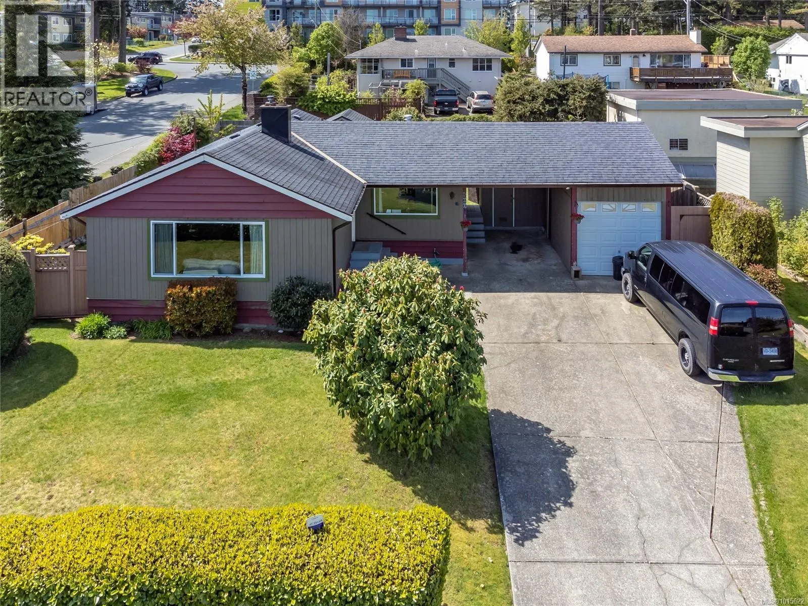 300 McCarthy St