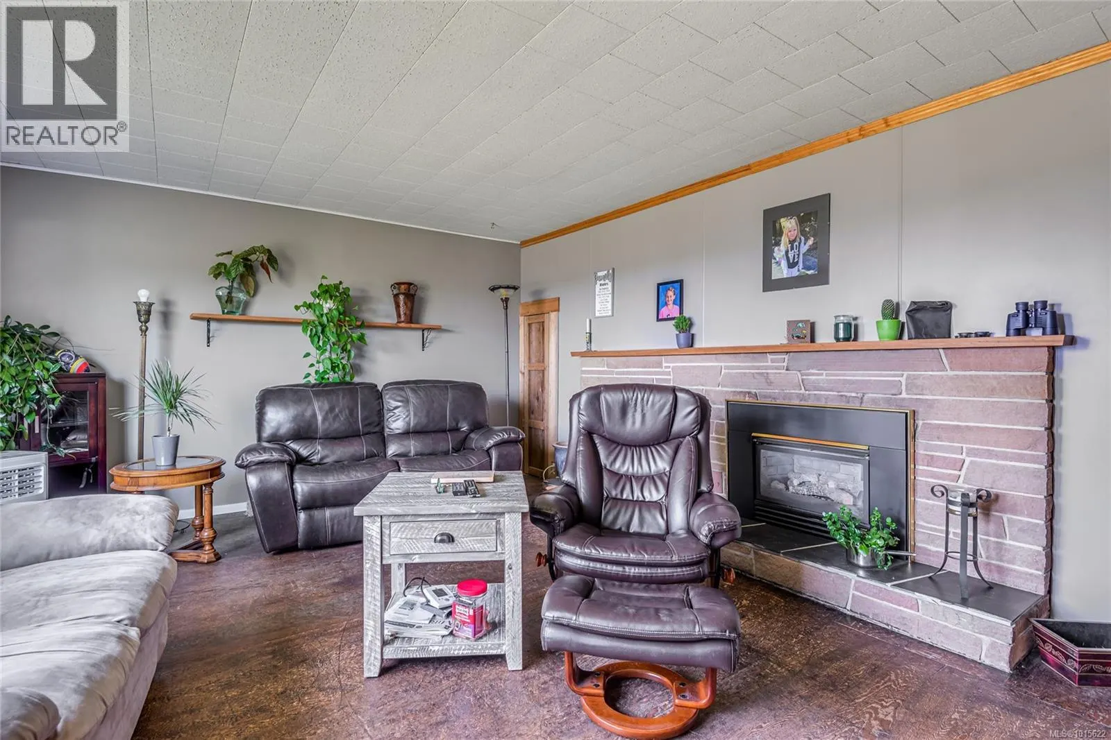 300 McCarthy St