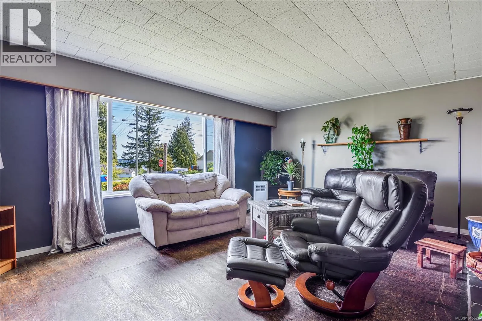 300 McCarthy St