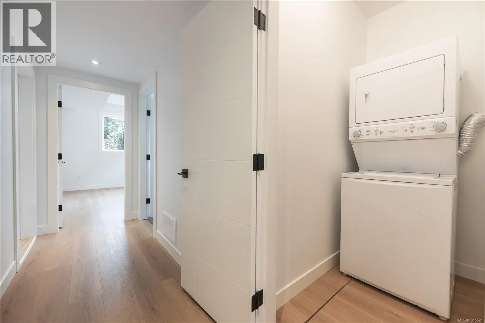 110 Plante Cres
