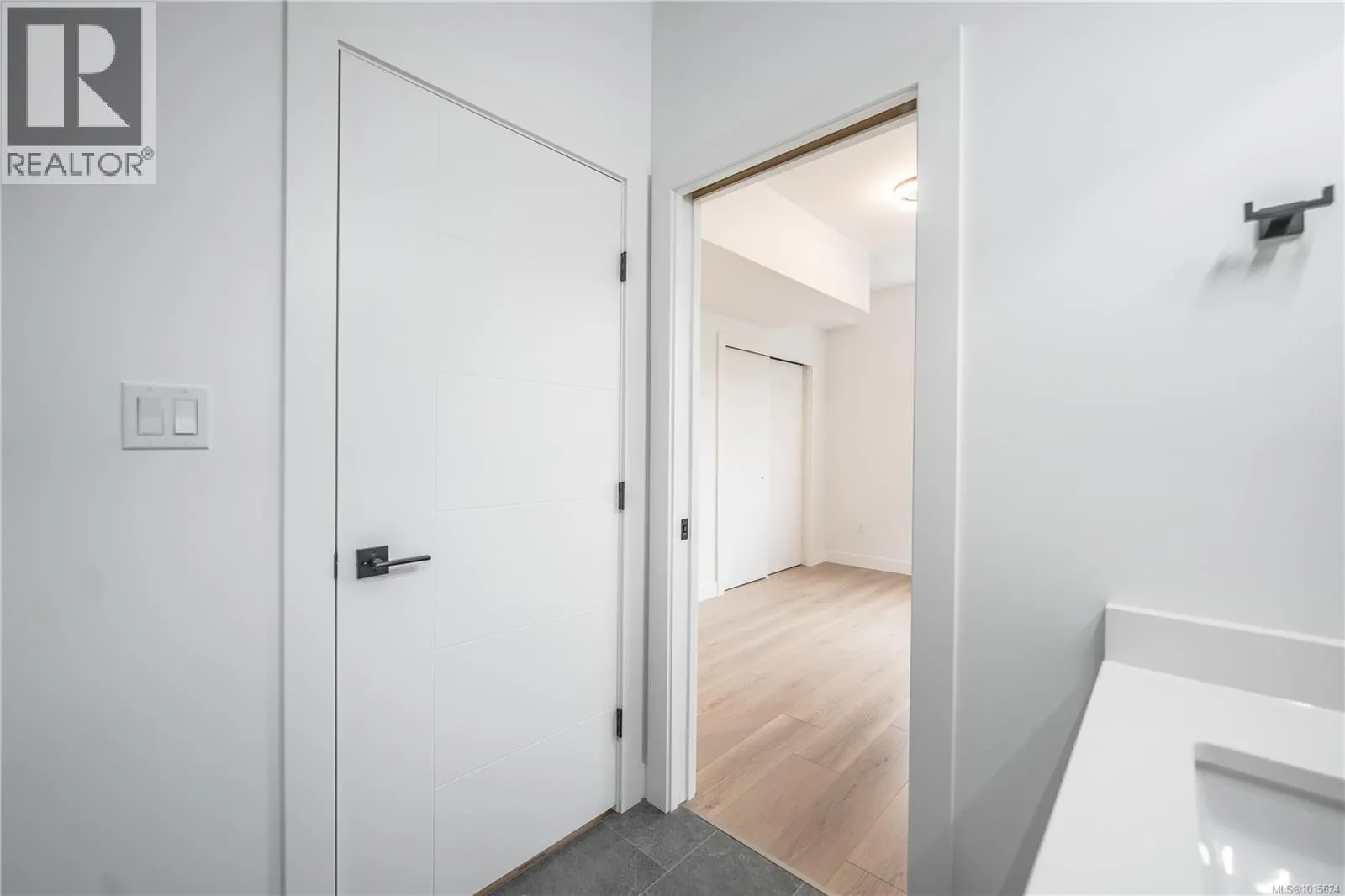 110 Plante Cres