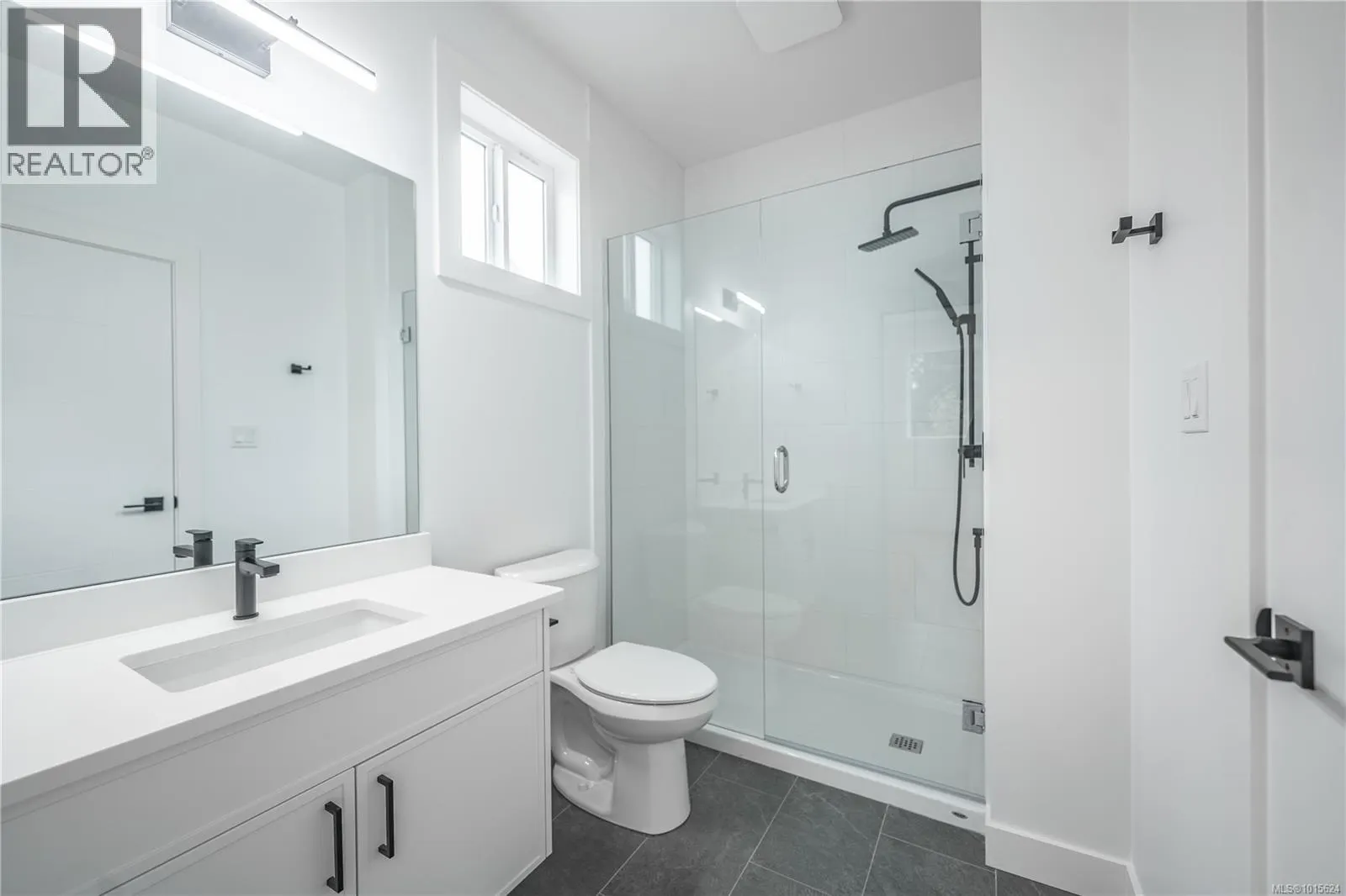 110 Plante Cres