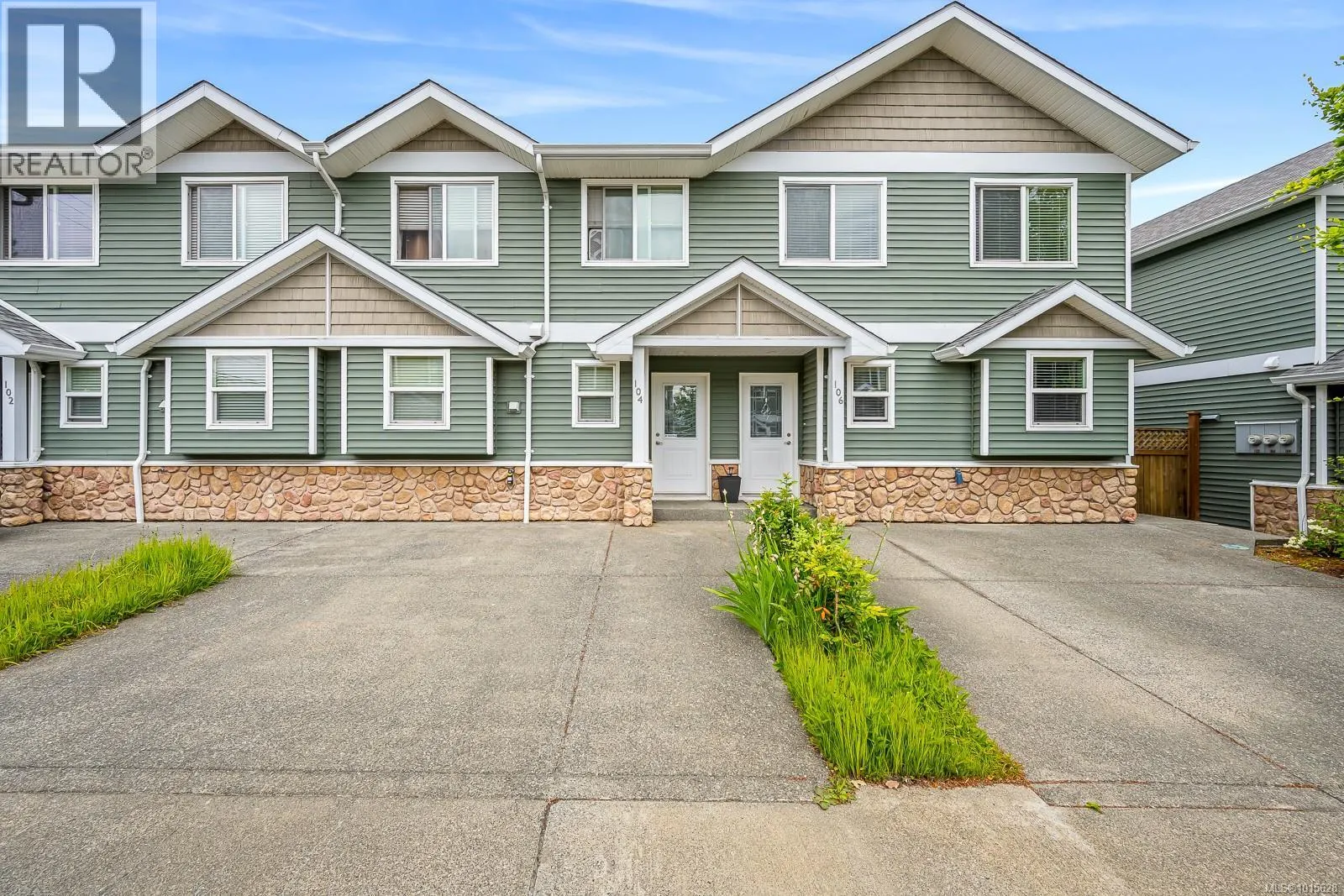 104 170 Centennial Dr