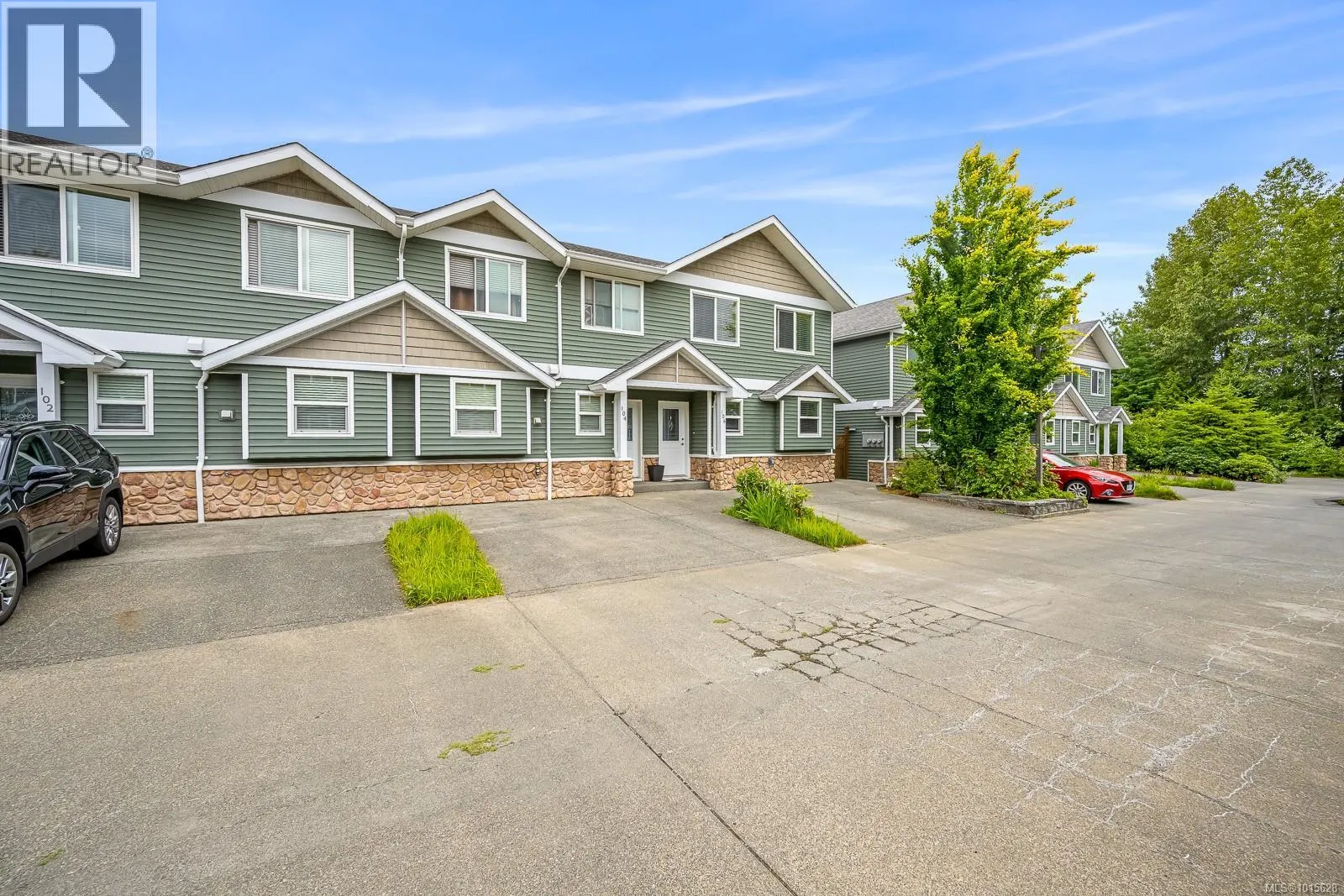 104 170 Centennial Dr