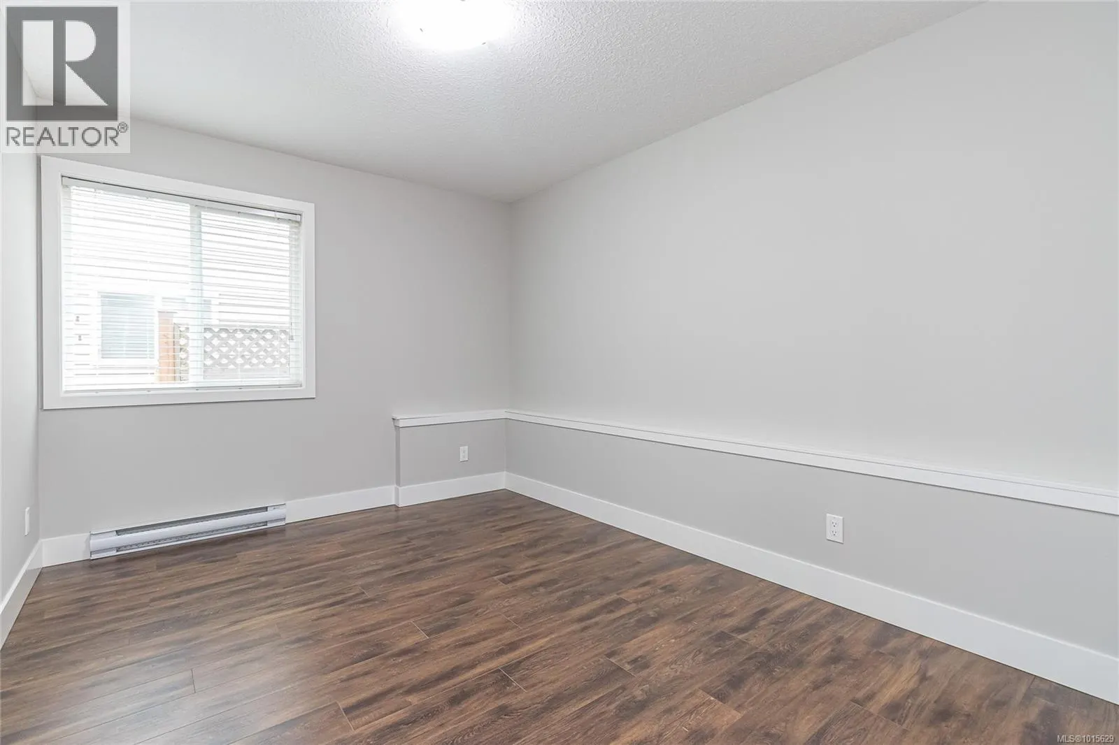 561 Marisa St