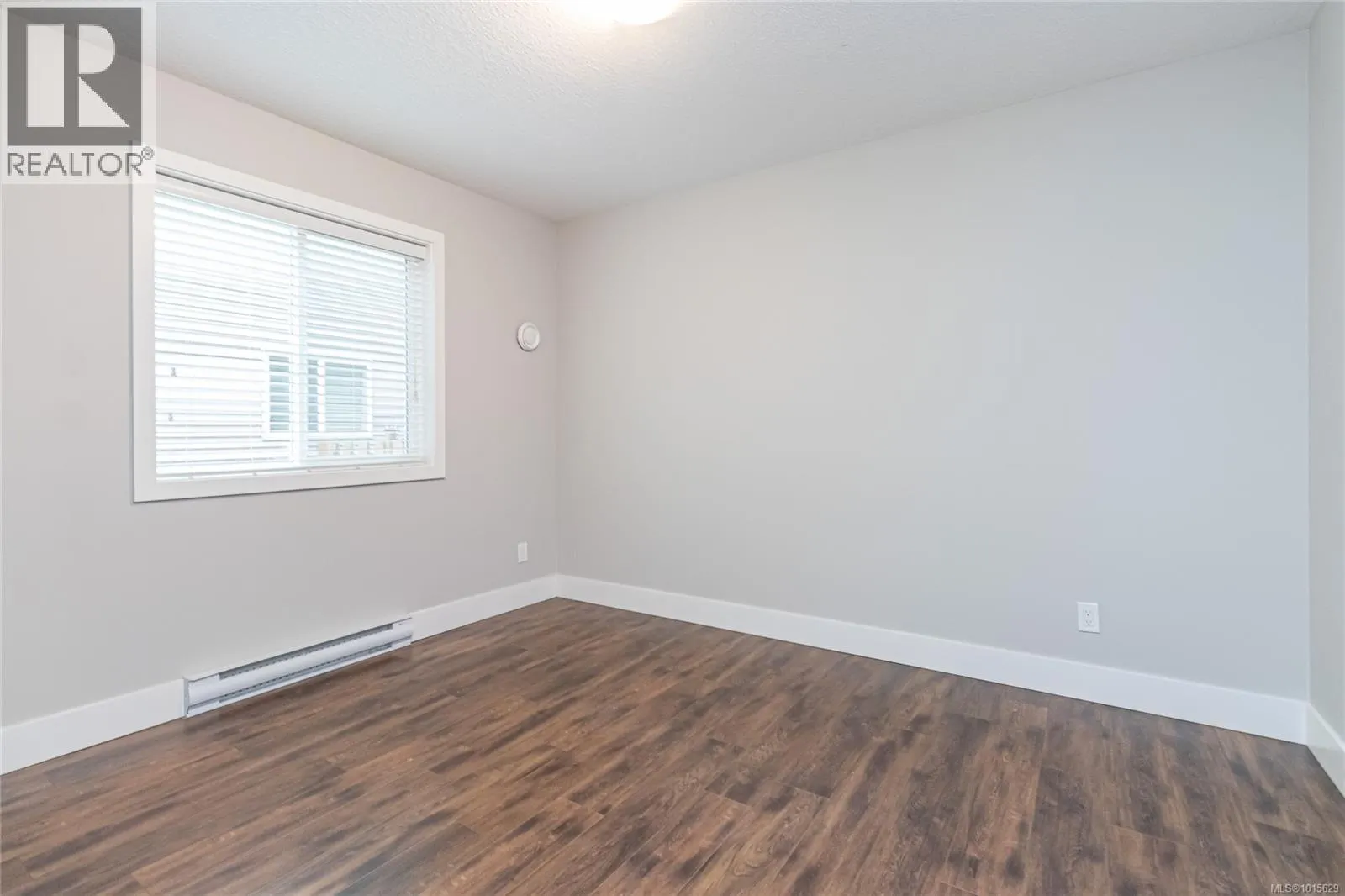 561 Marisa St