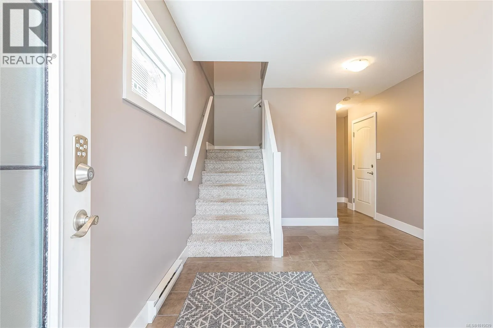 561 Marisa St