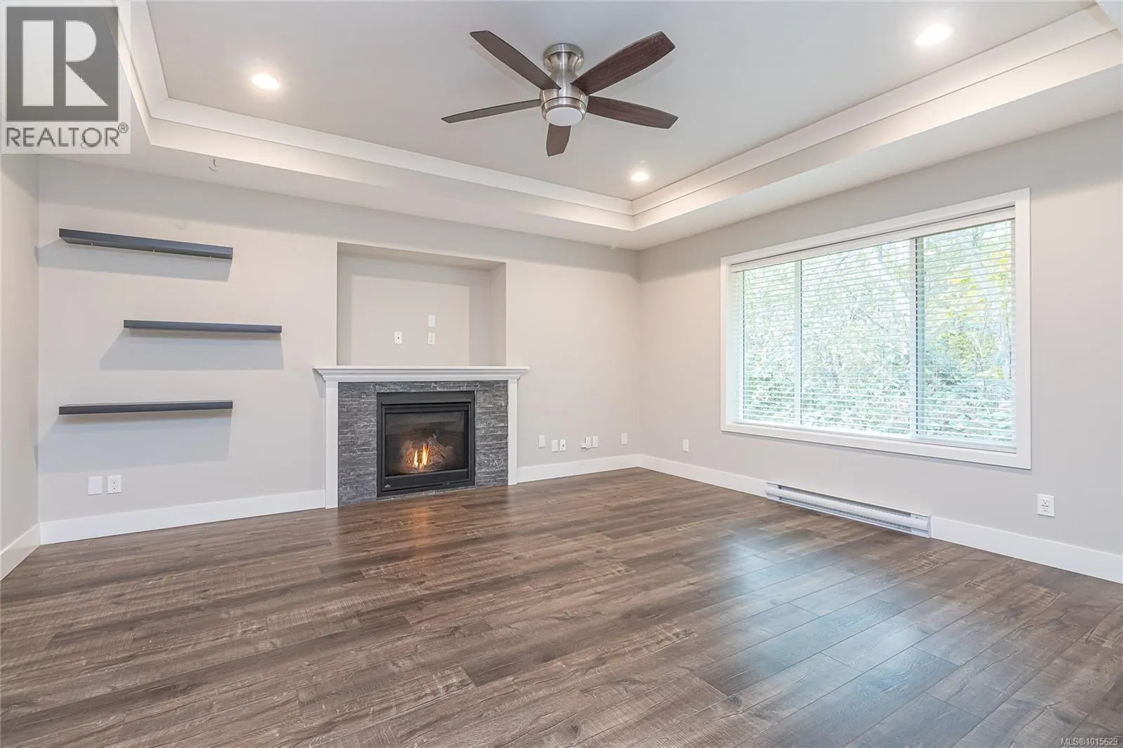 561 Marisa St
