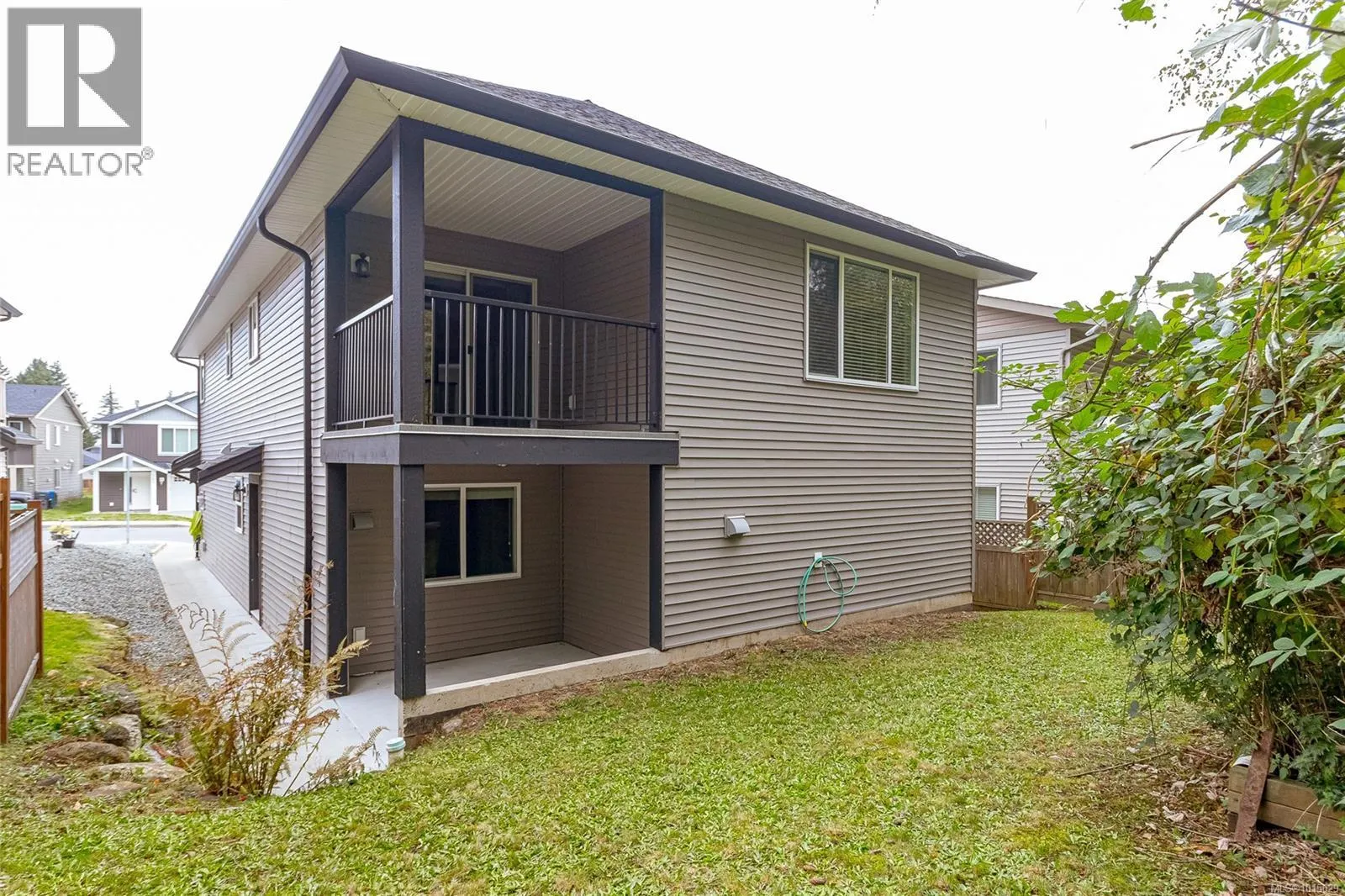 561 Marisa St