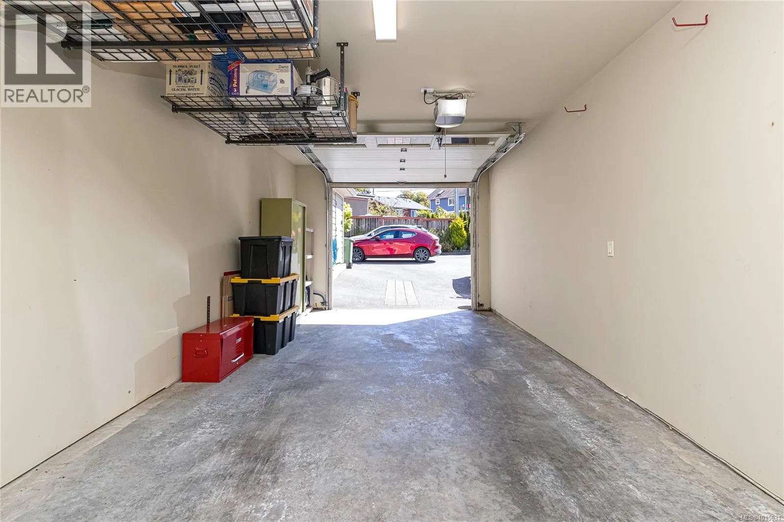 2 88 Dallas Rd