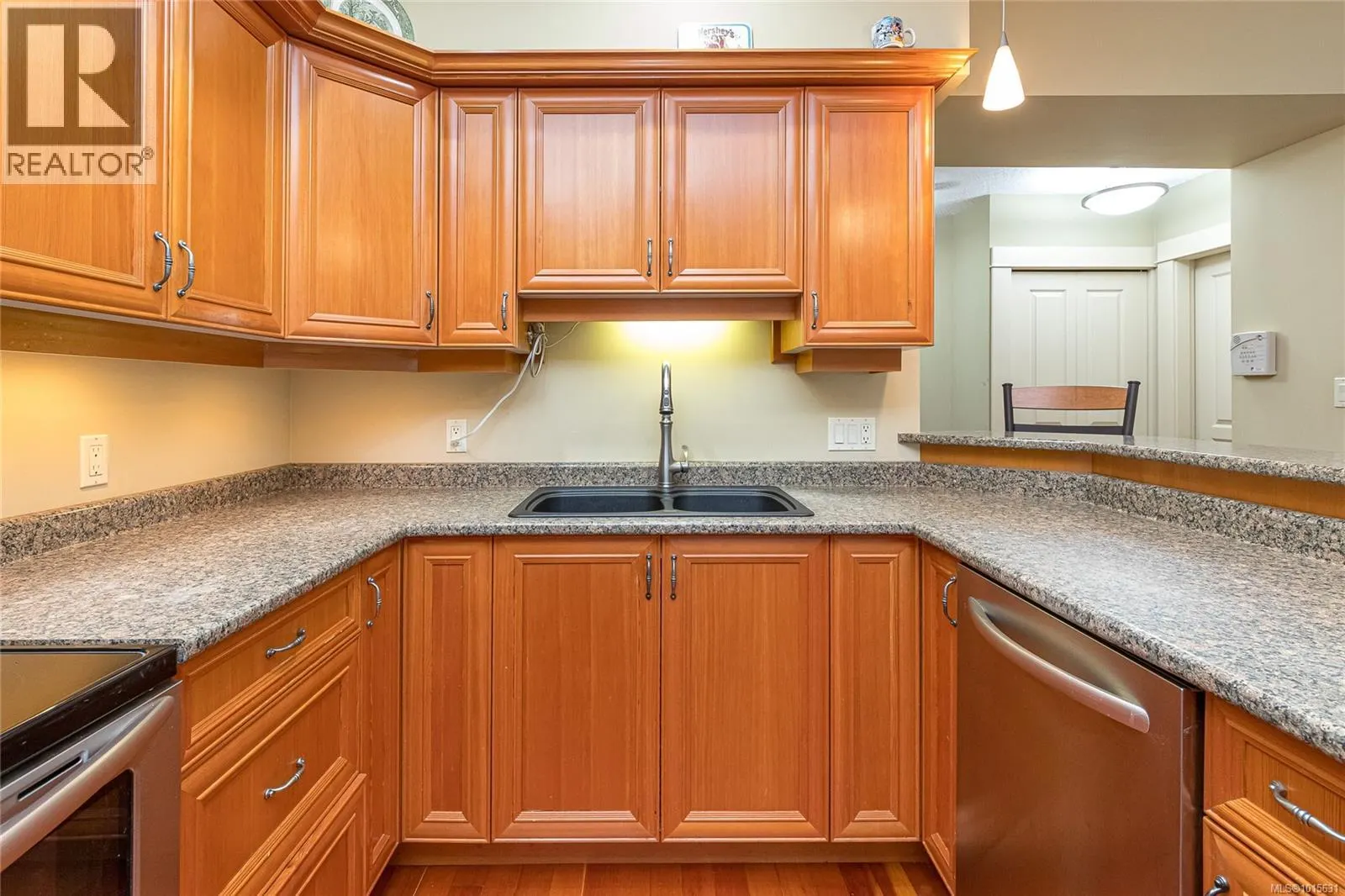 2 88 Dallas Rd