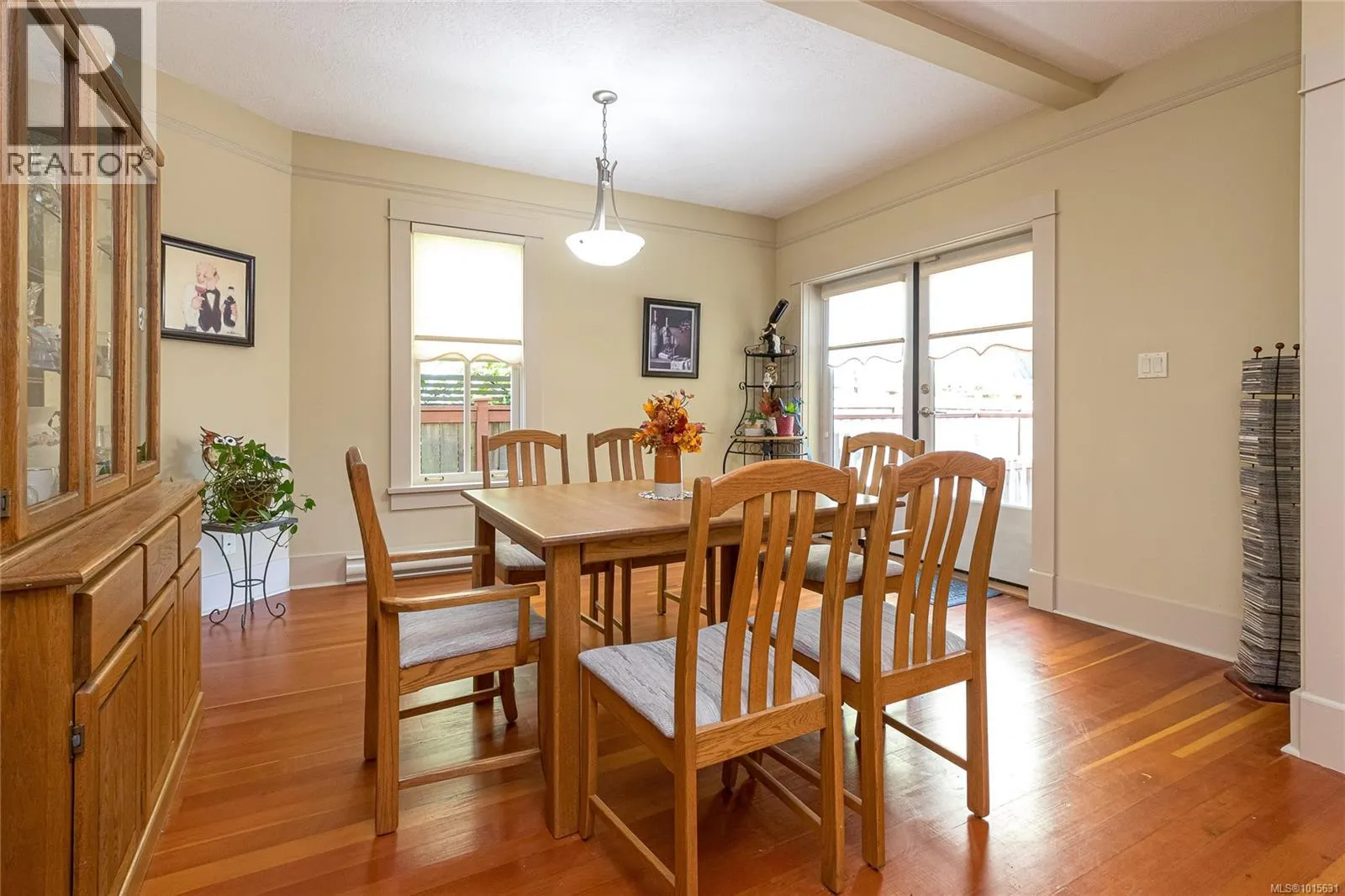 2 88 Dallas Rd