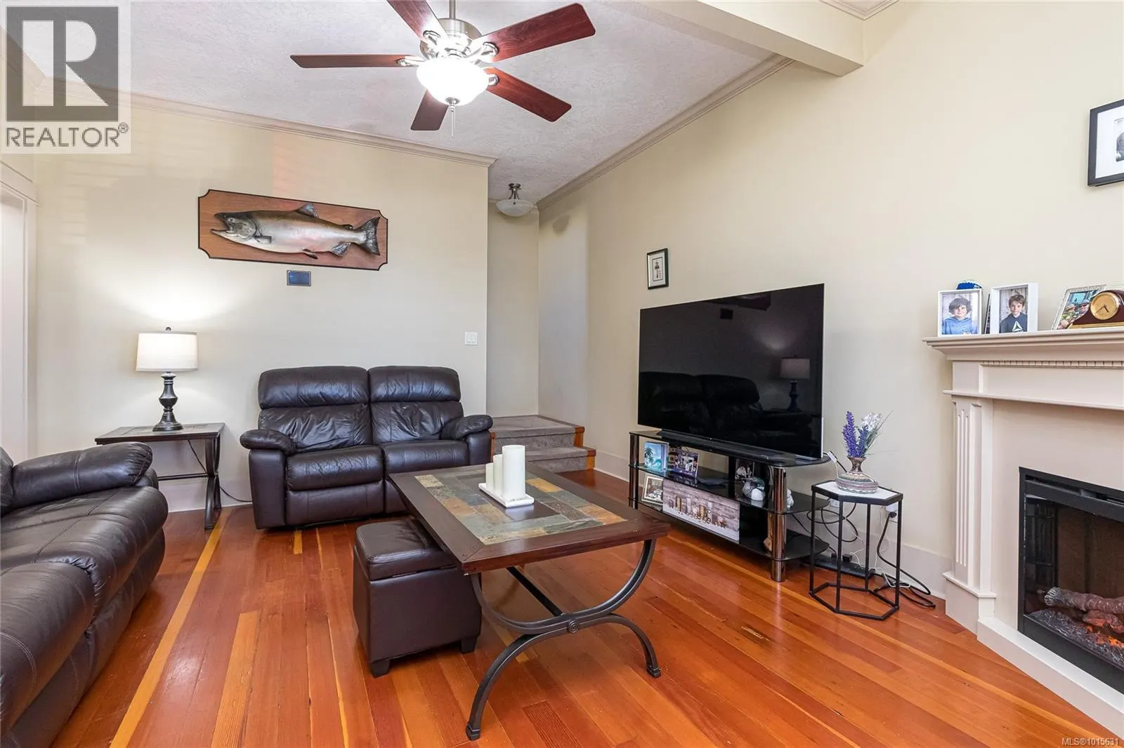 2 88 Dallas Rd