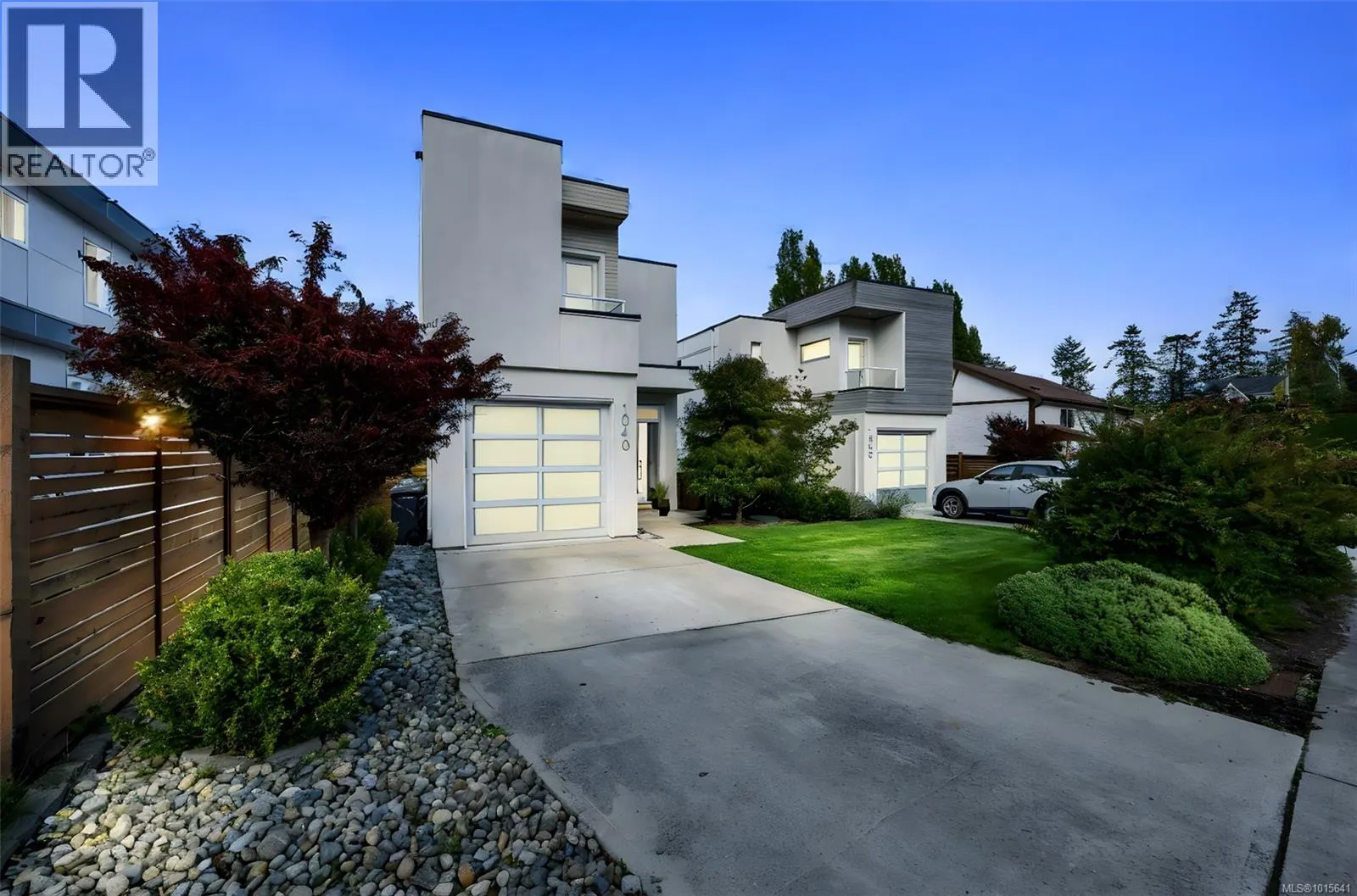 1040 Colville Rd
