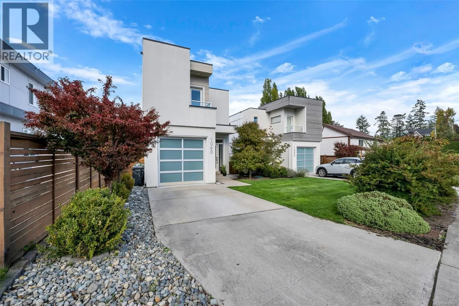 1040 Colville Rd