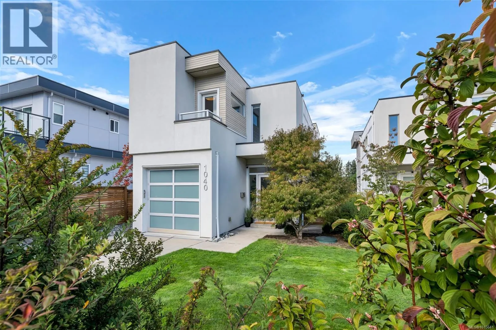 1040 Colville Rd