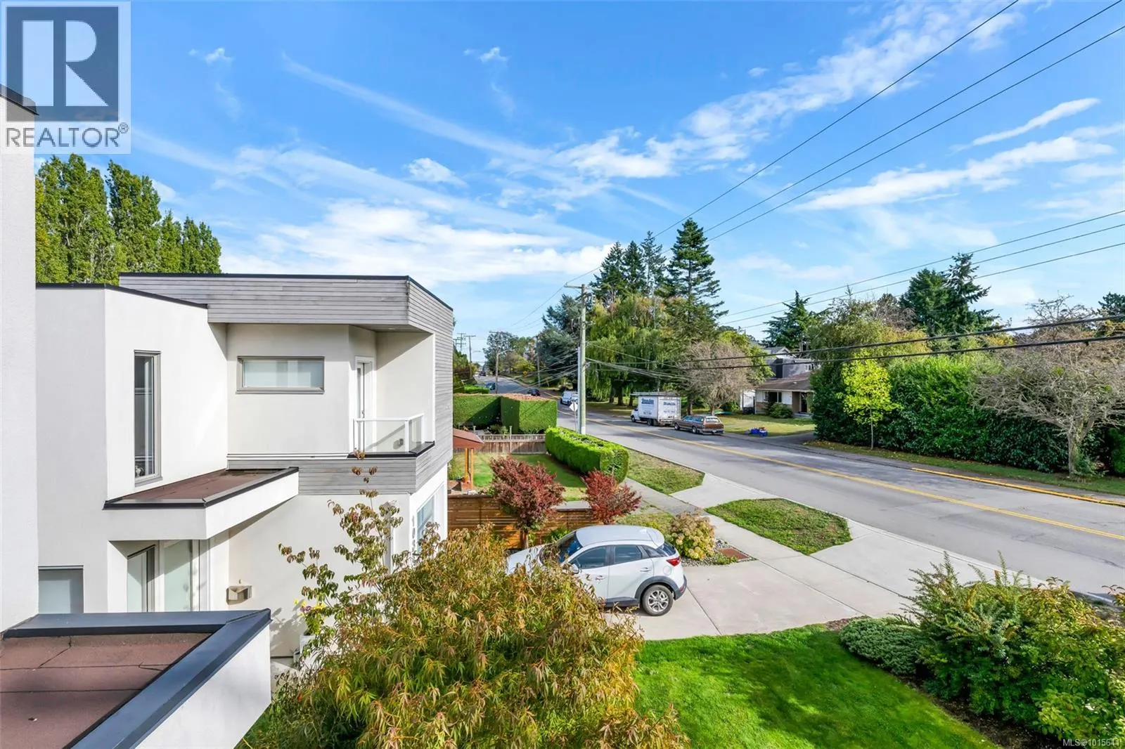 1040 Colville Rd
