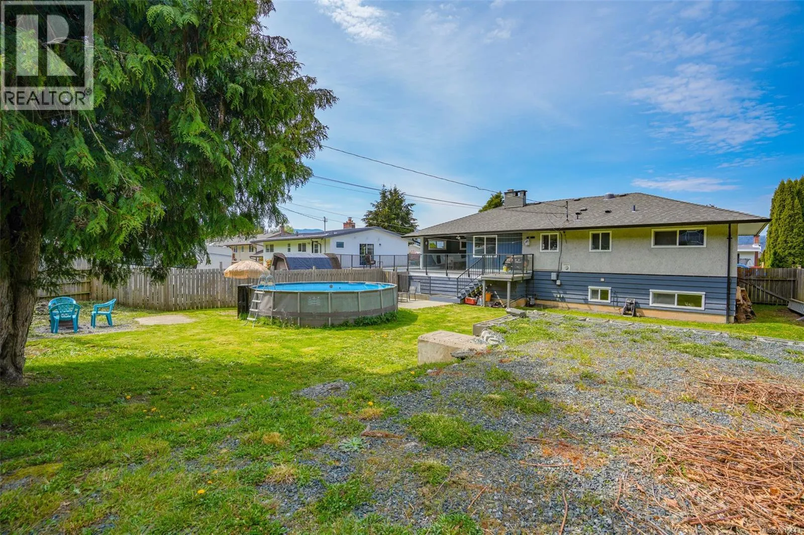2747 14th Ave