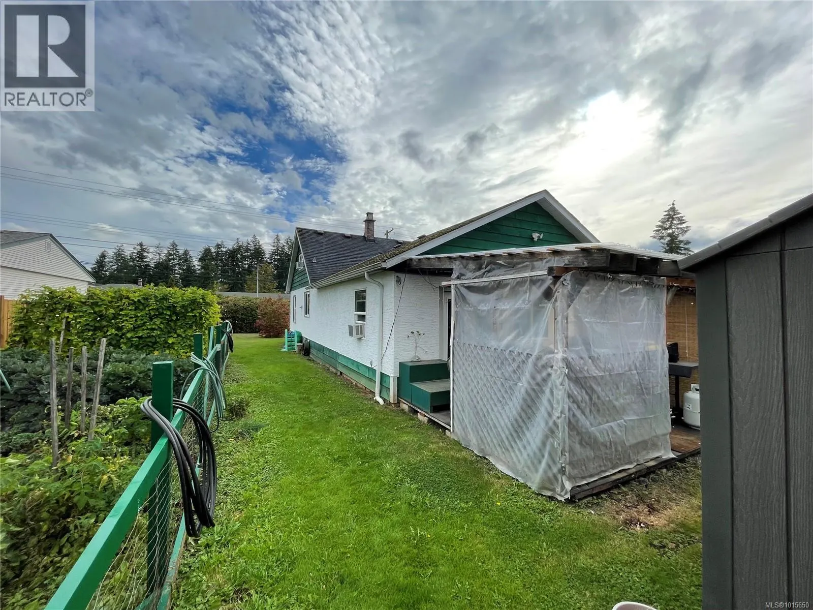 4067 Johnston Rd