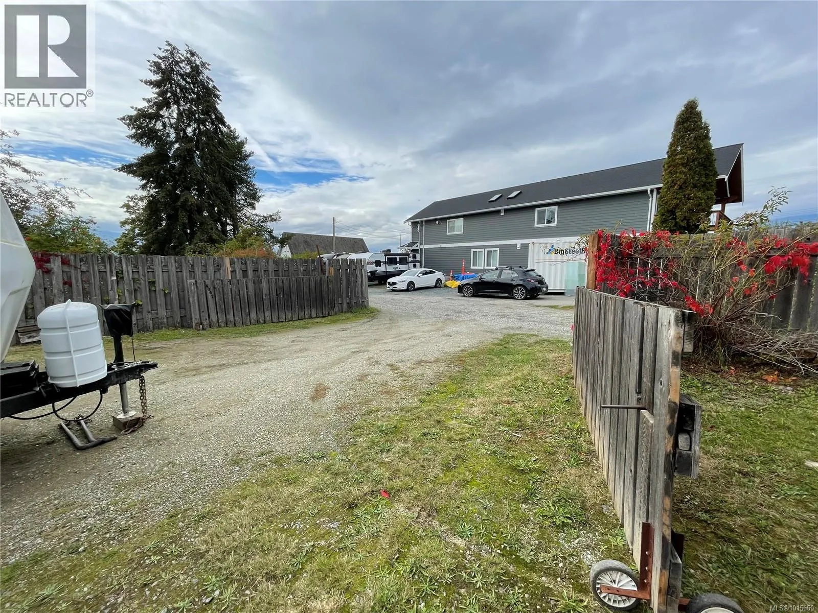 4067 Johnston Rd