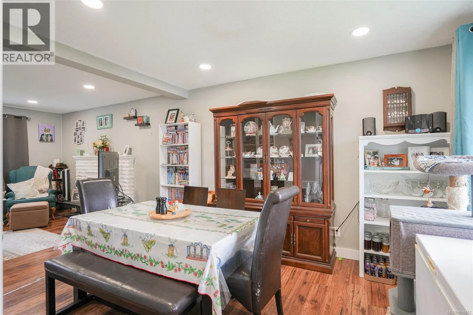 5028 Richardson Rd