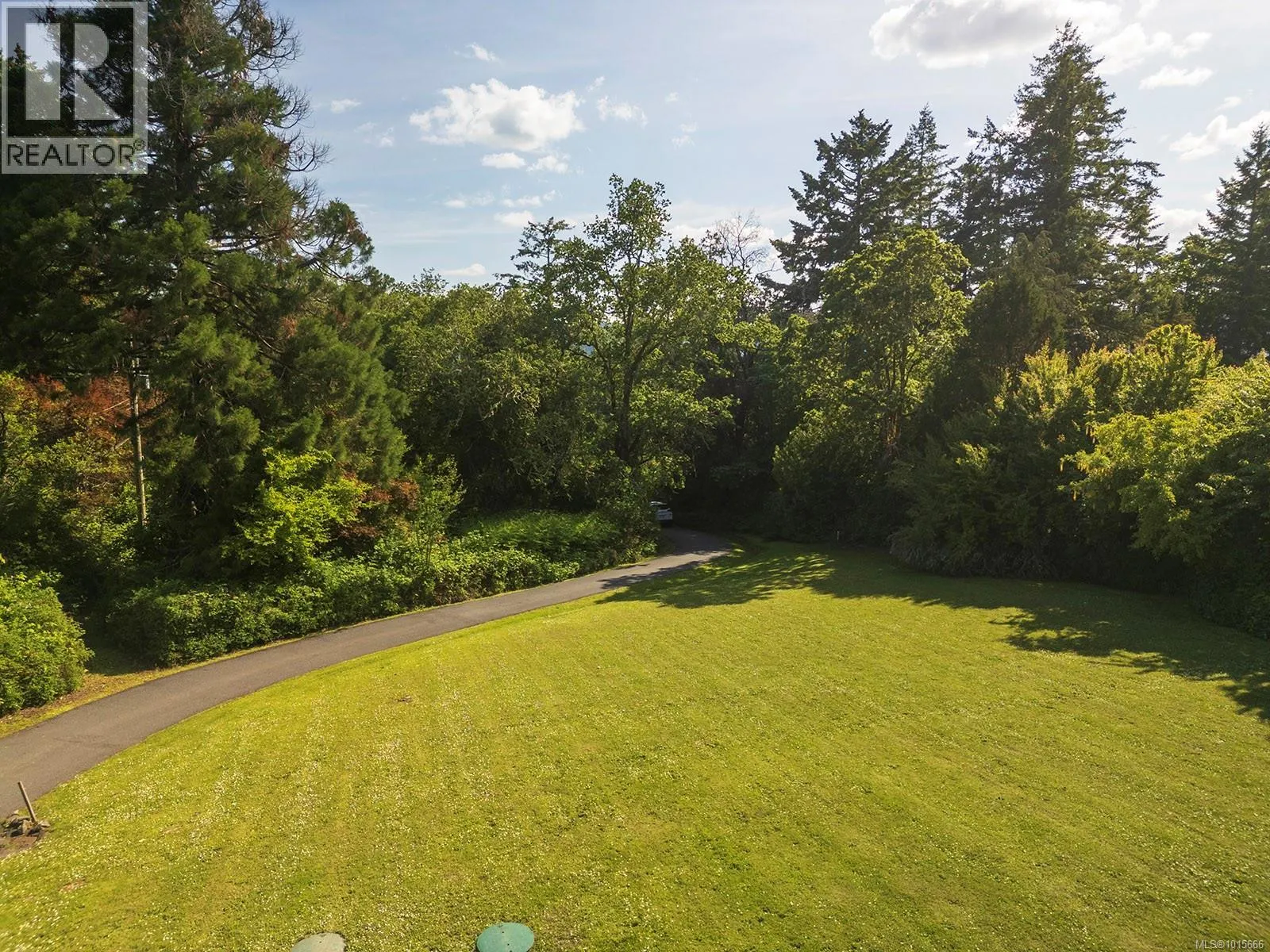 906 Mt. Newton Cross Rd