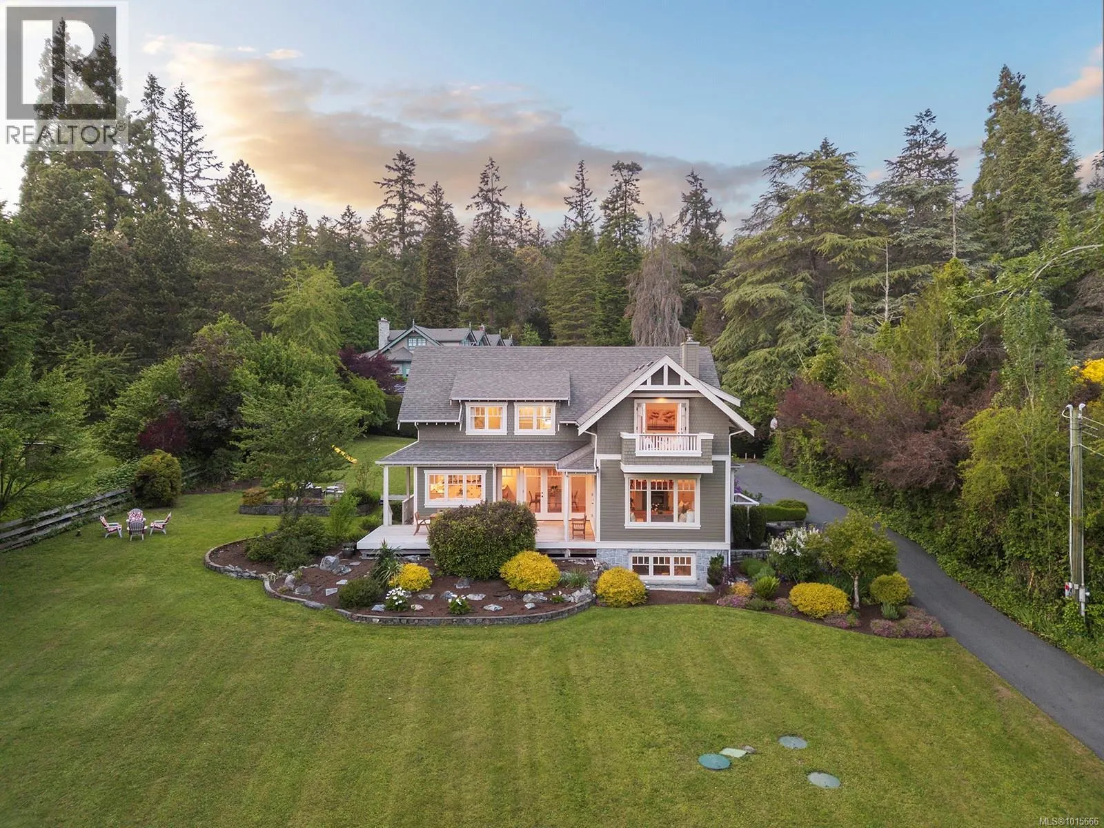 906 Mt. Newton Cross Rd