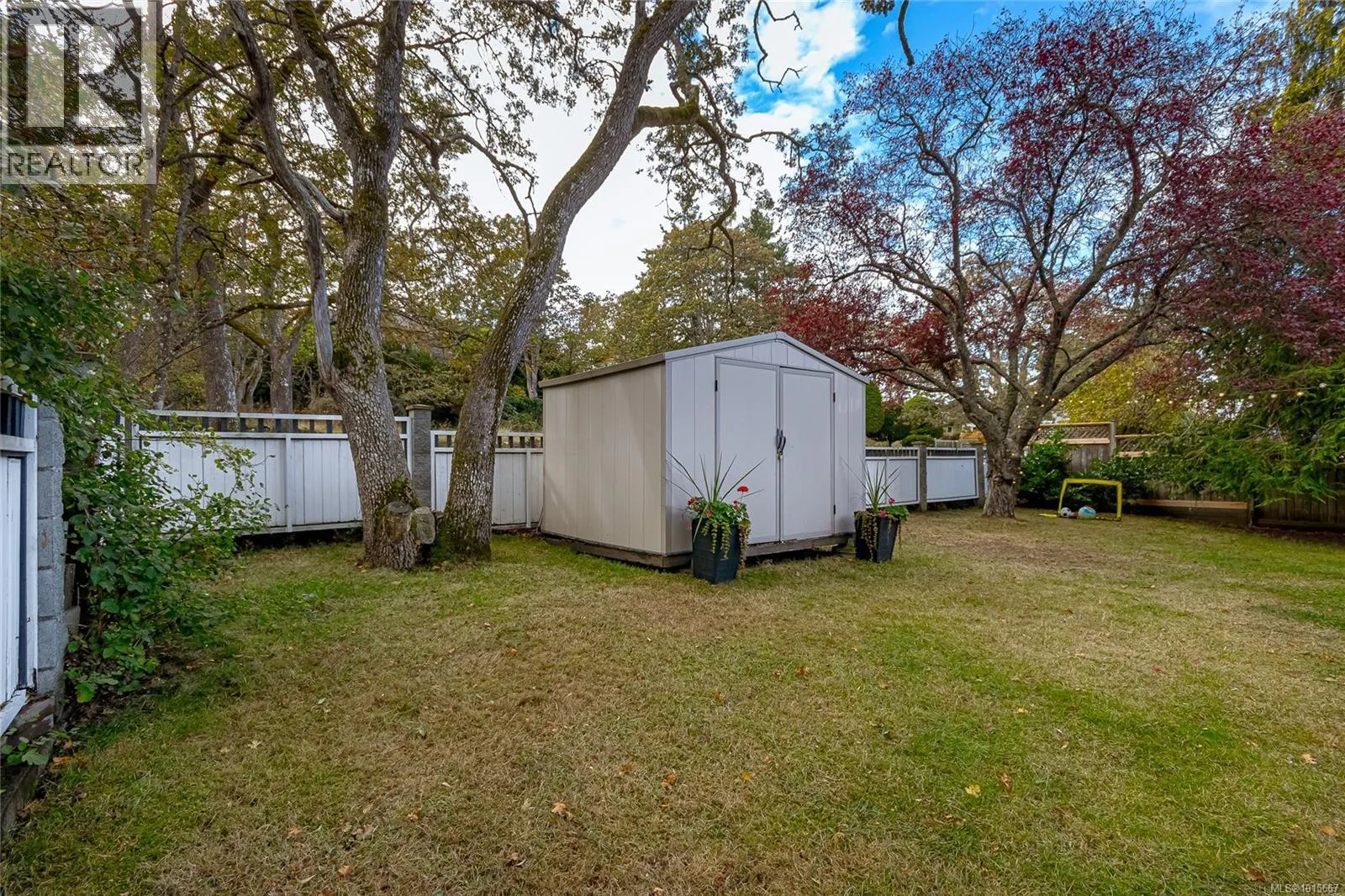 2700 Hamilton Rd