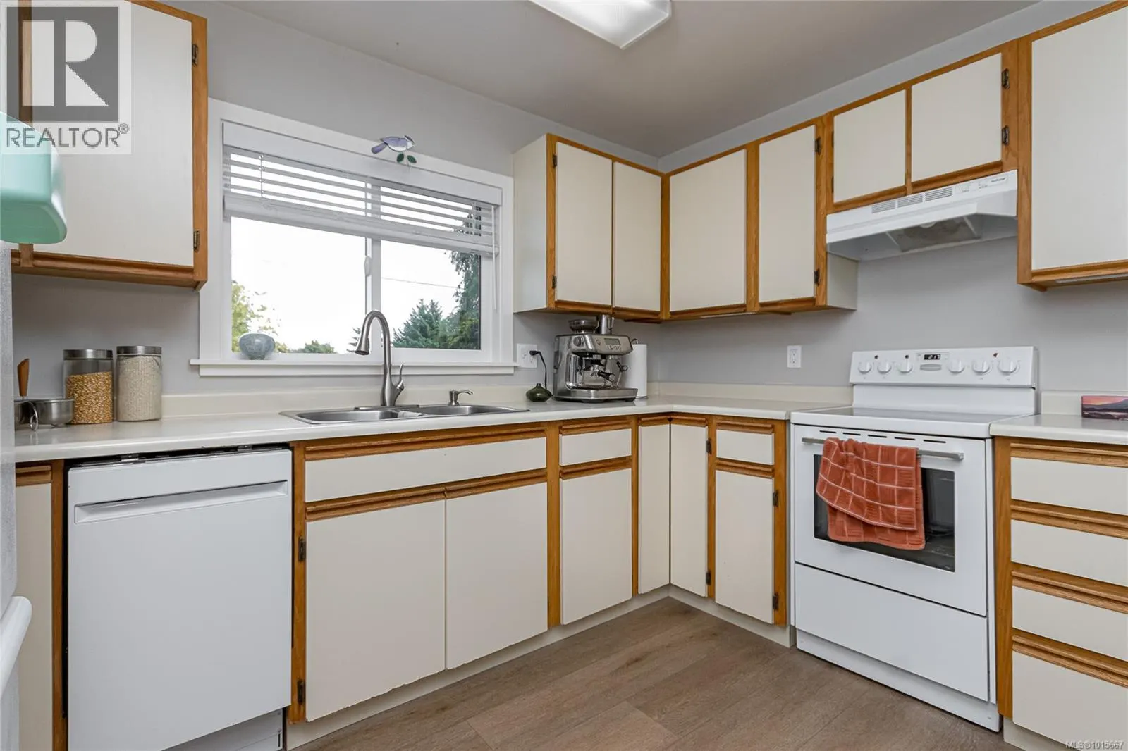 2700 Hamilton Rd