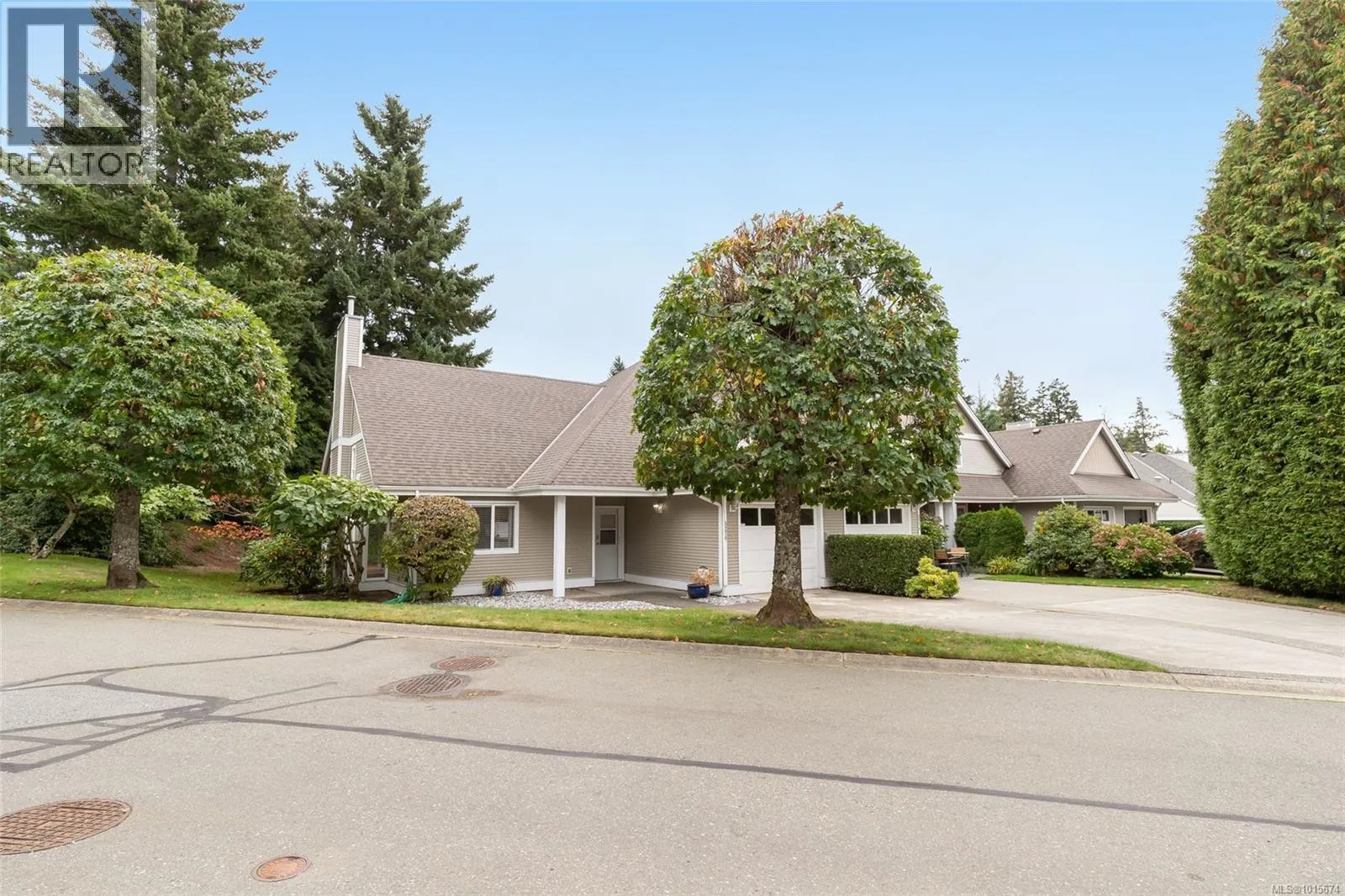 5276 Arbour Cres