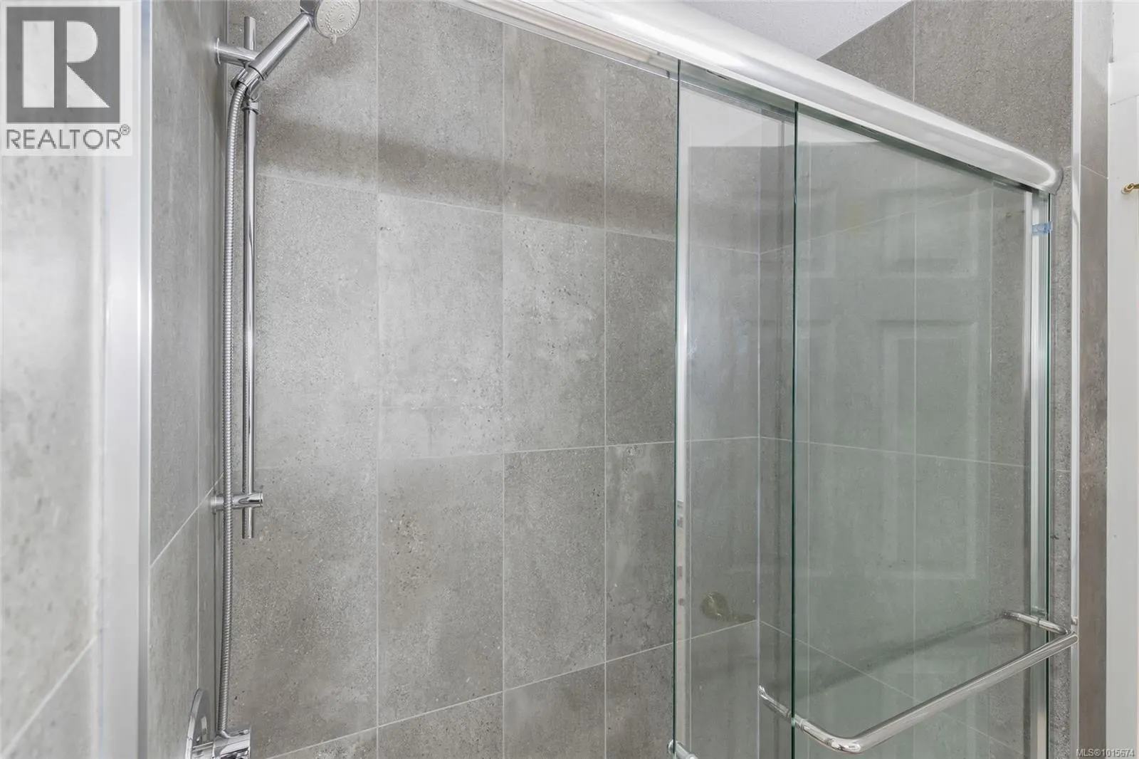 5276 Arbour Cres